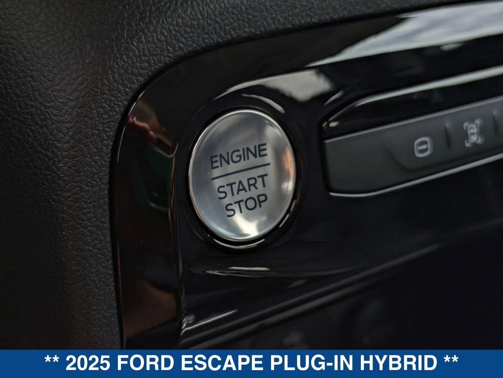 2025 Ford Escape Plug-In Hybrid Base