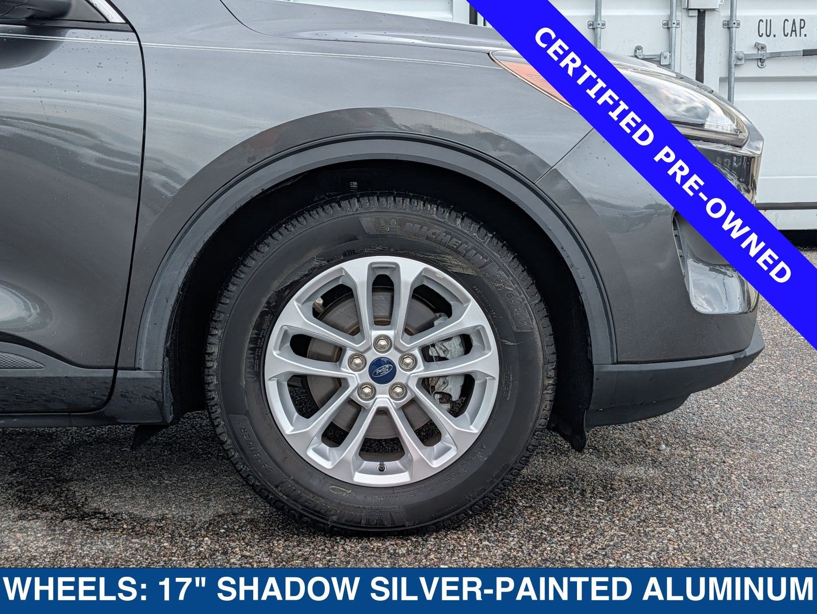 2020 Ford Escape SE