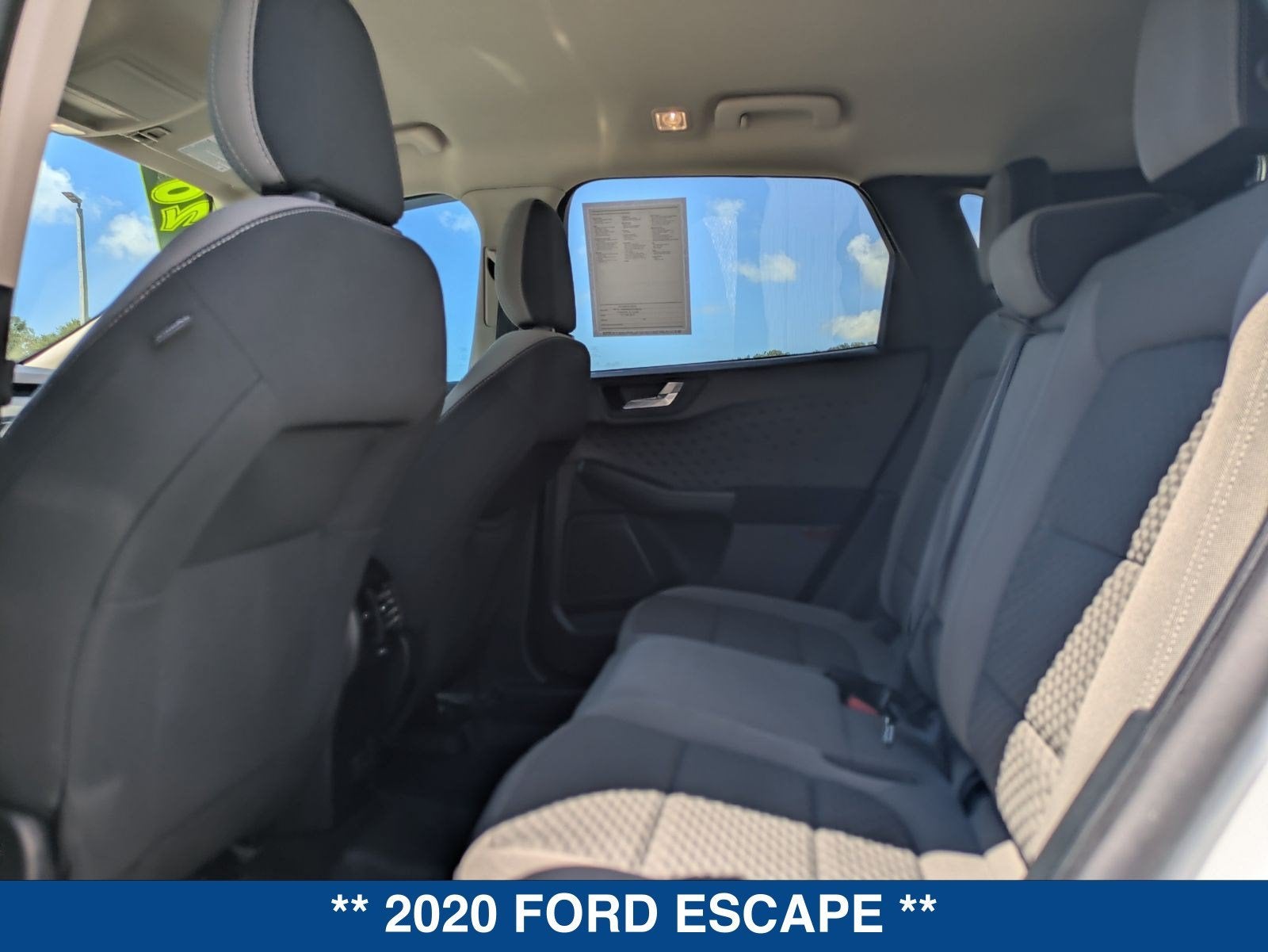 2020 Ford Escape SE
