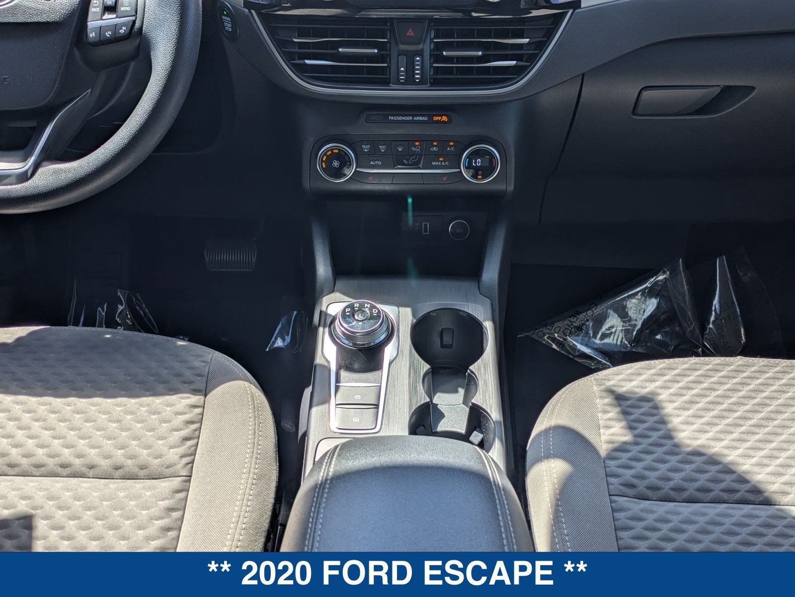 2020 Ford Escape SE