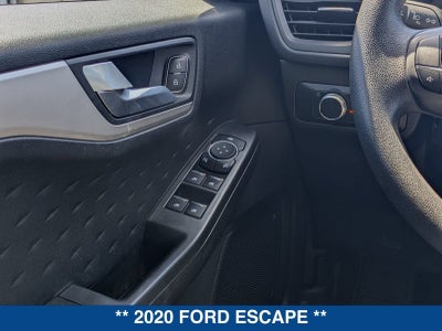 2020 Ford Escape SE