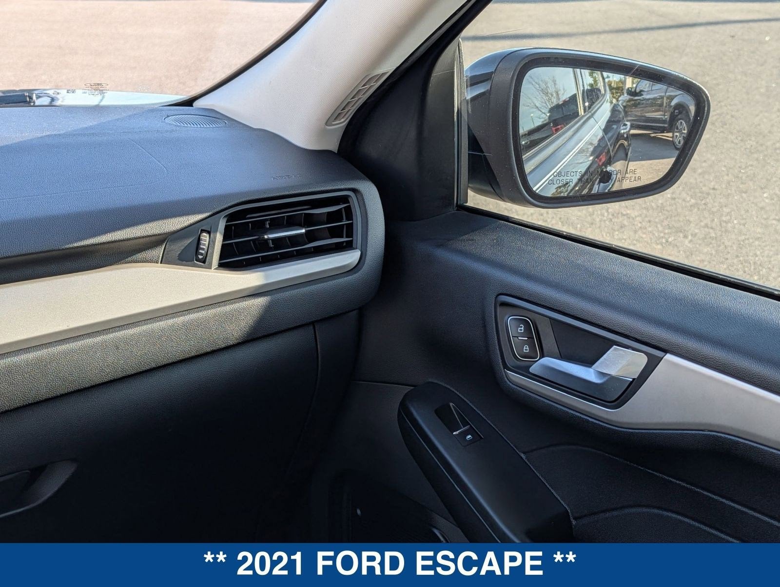 2021 Ford Escape SE