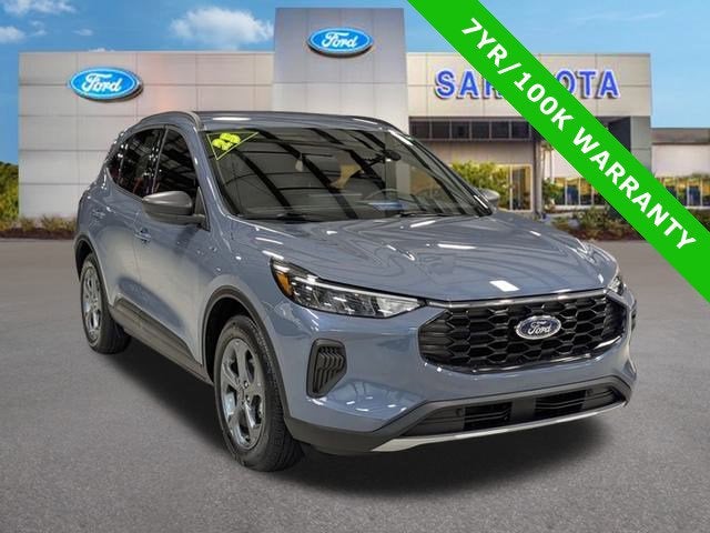 2025 Ford Escape Hybrid ST-Line