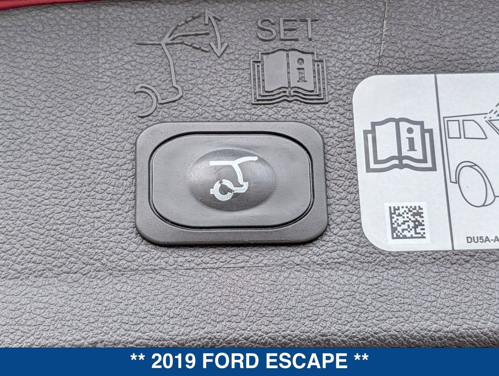 2019 Ford Escape Titanium