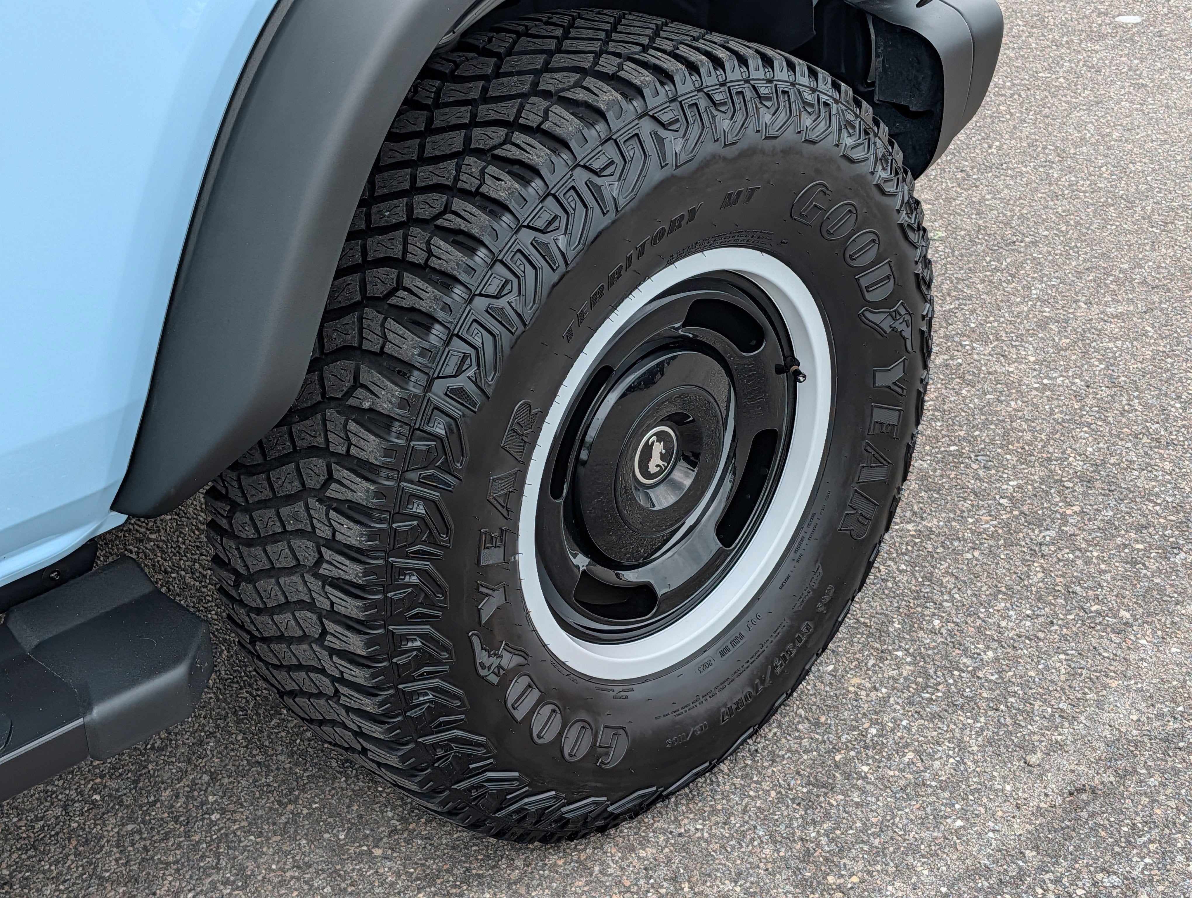2023 Ford Bronco Heritage Limited Edition