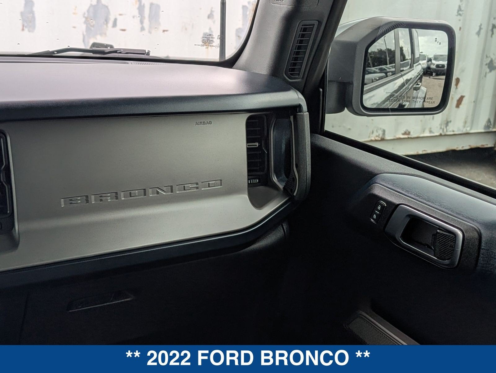 2022 Ford Bronco Outer Banks