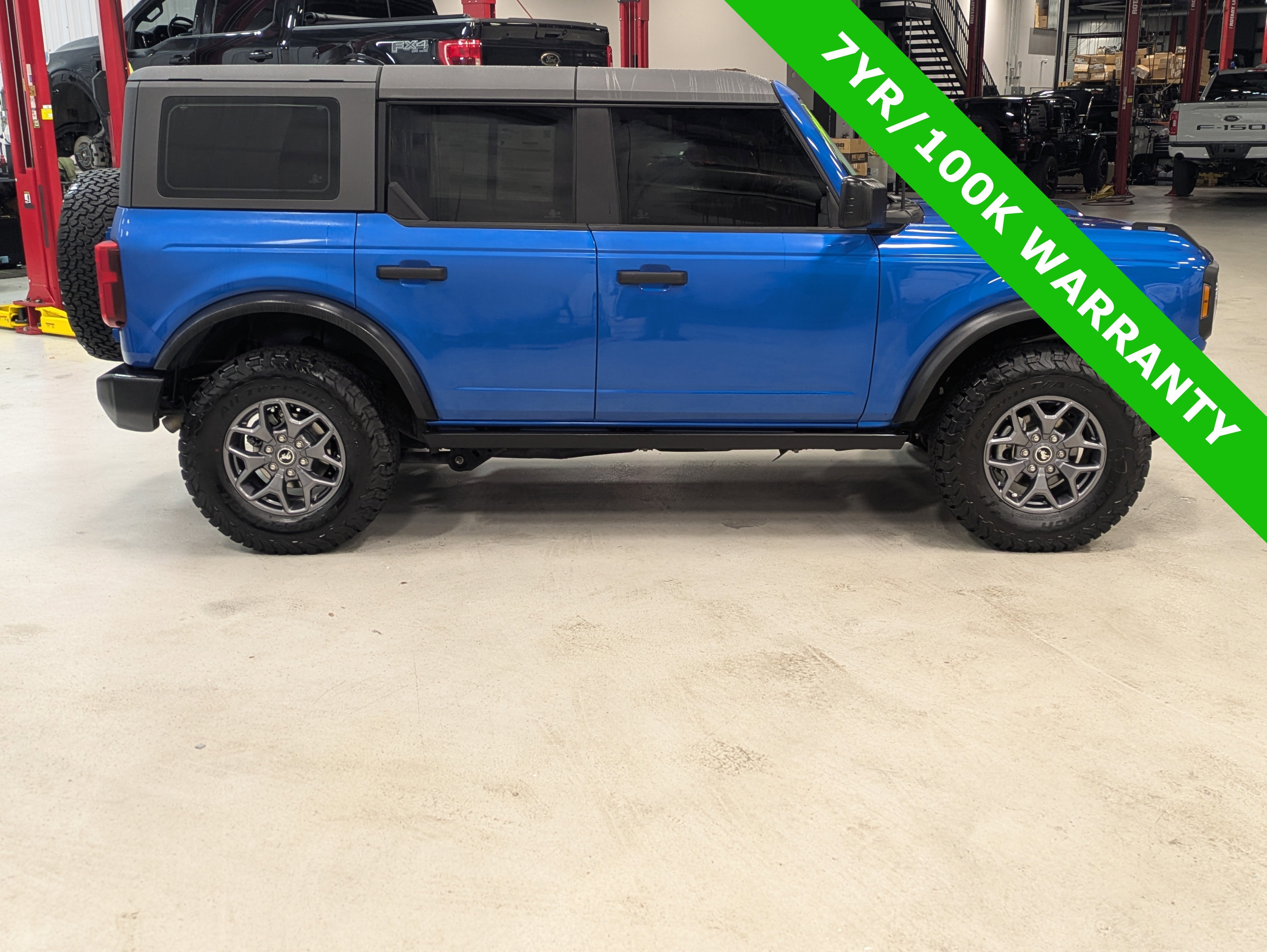 2022 Ford Bronco Base