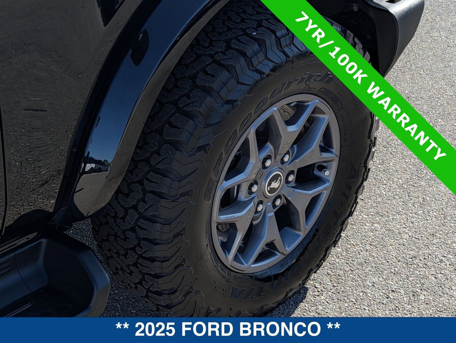 2025 Ford Bronco Outer Banks