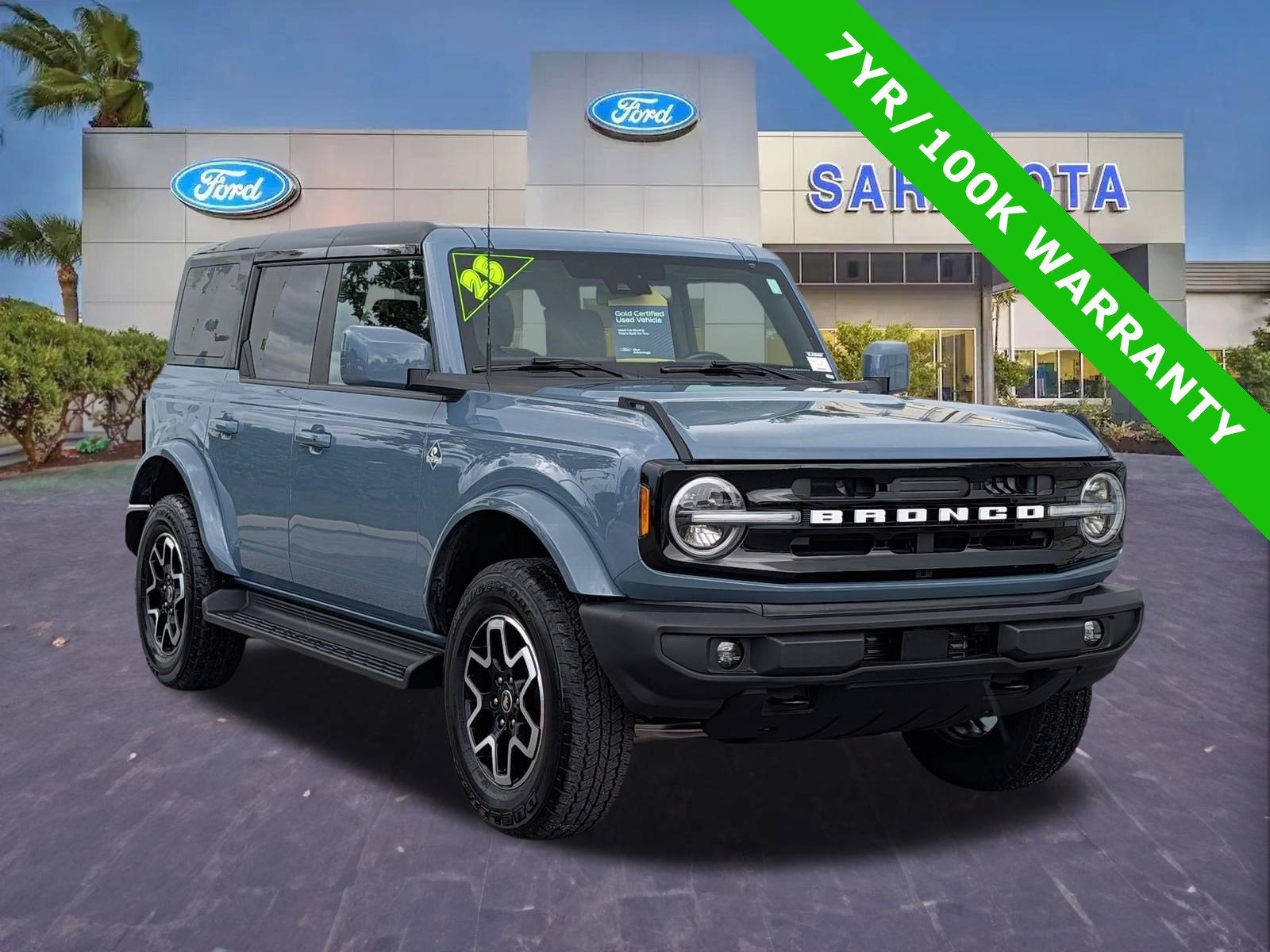 2025 Ford Bronco Outer Banks
