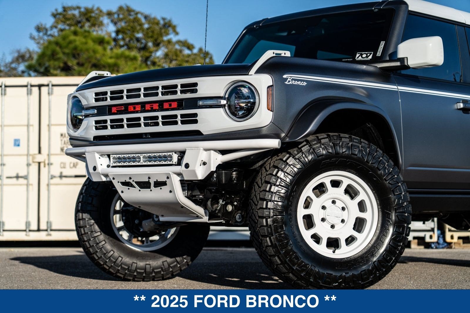 2025 Ford Bronco Heritage Edition