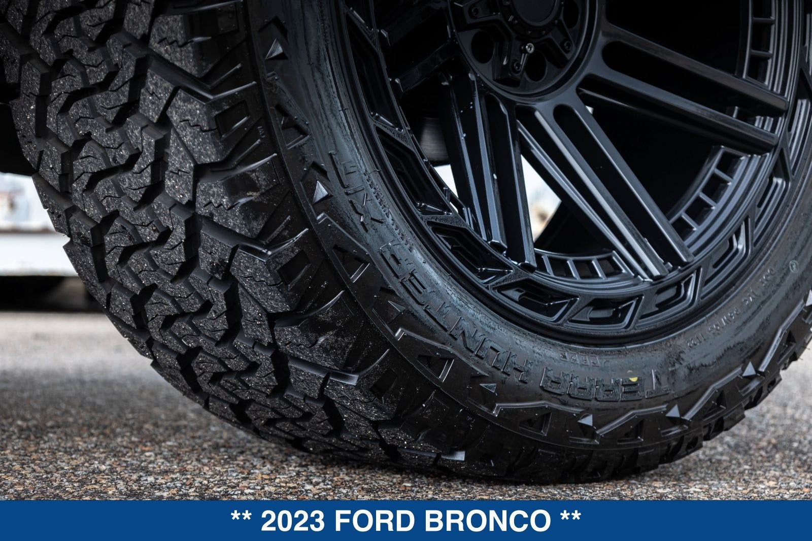 2023 Ford Bronco Badlands