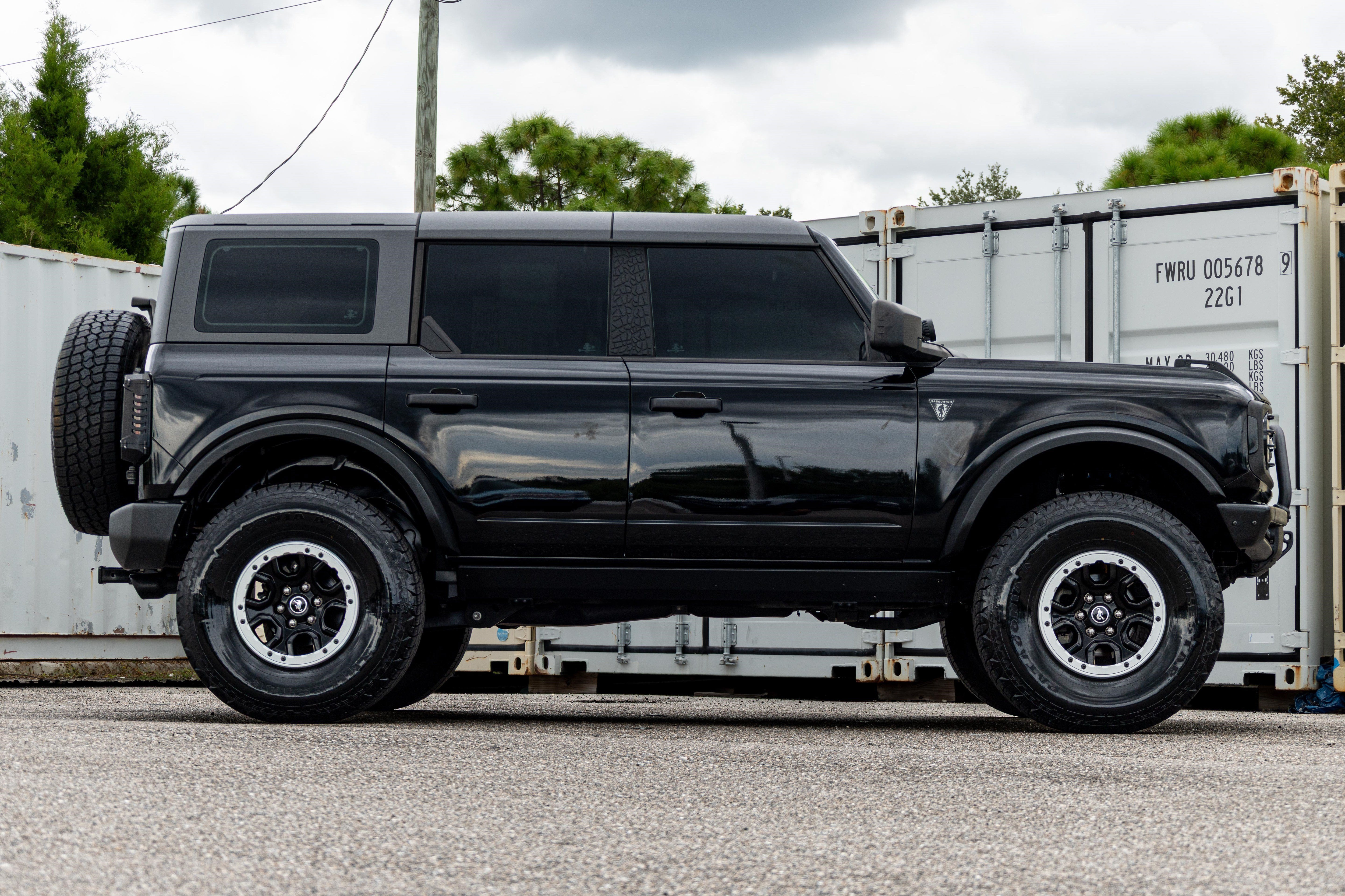 2022 Ford Bronco Base
