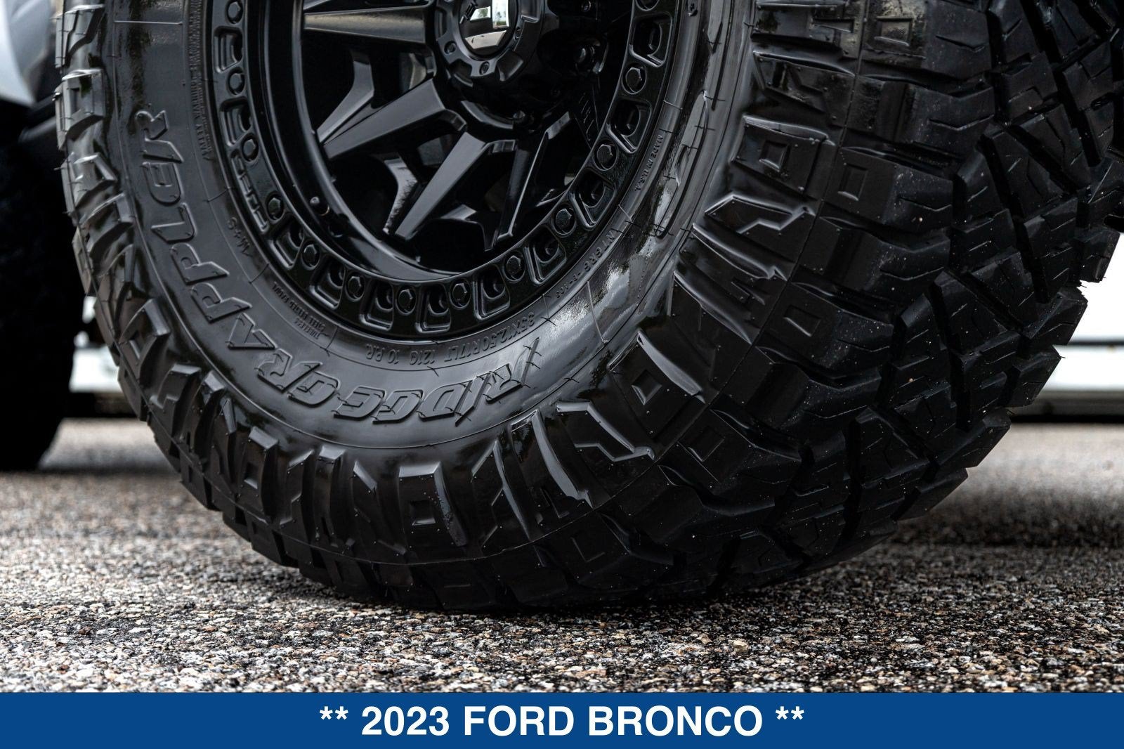 2023 Ford Bronco Badlands
