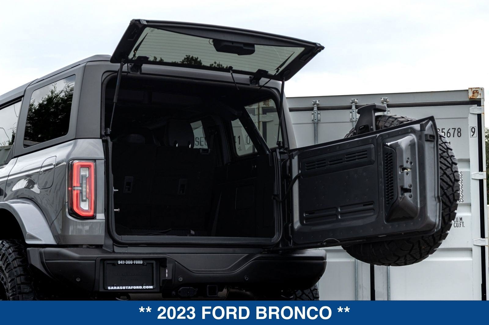 2023 Ford Bronco Badlands