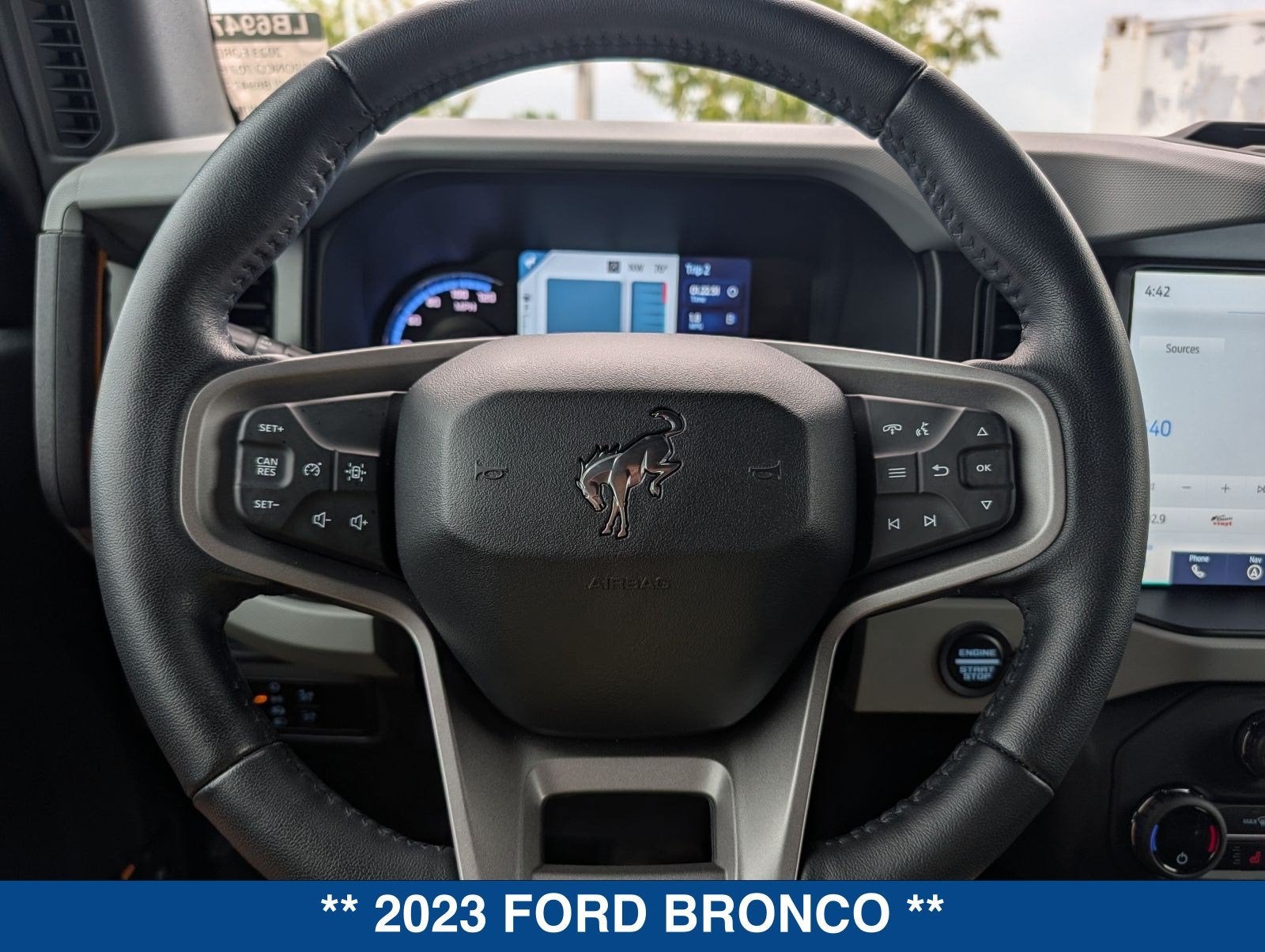 2023 Ford Bronco Badlands
