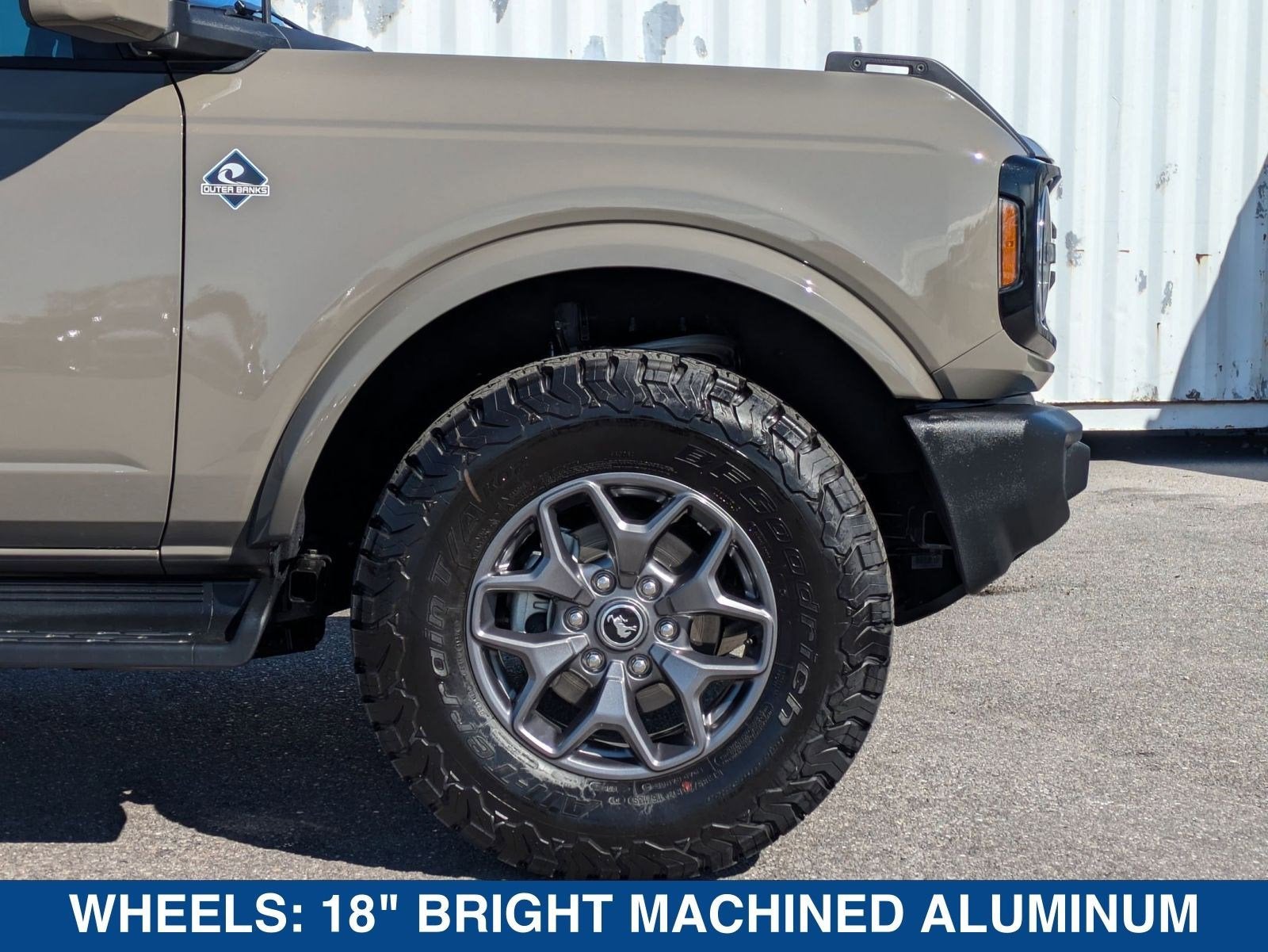 2025 Ford Bronco Outer Banks