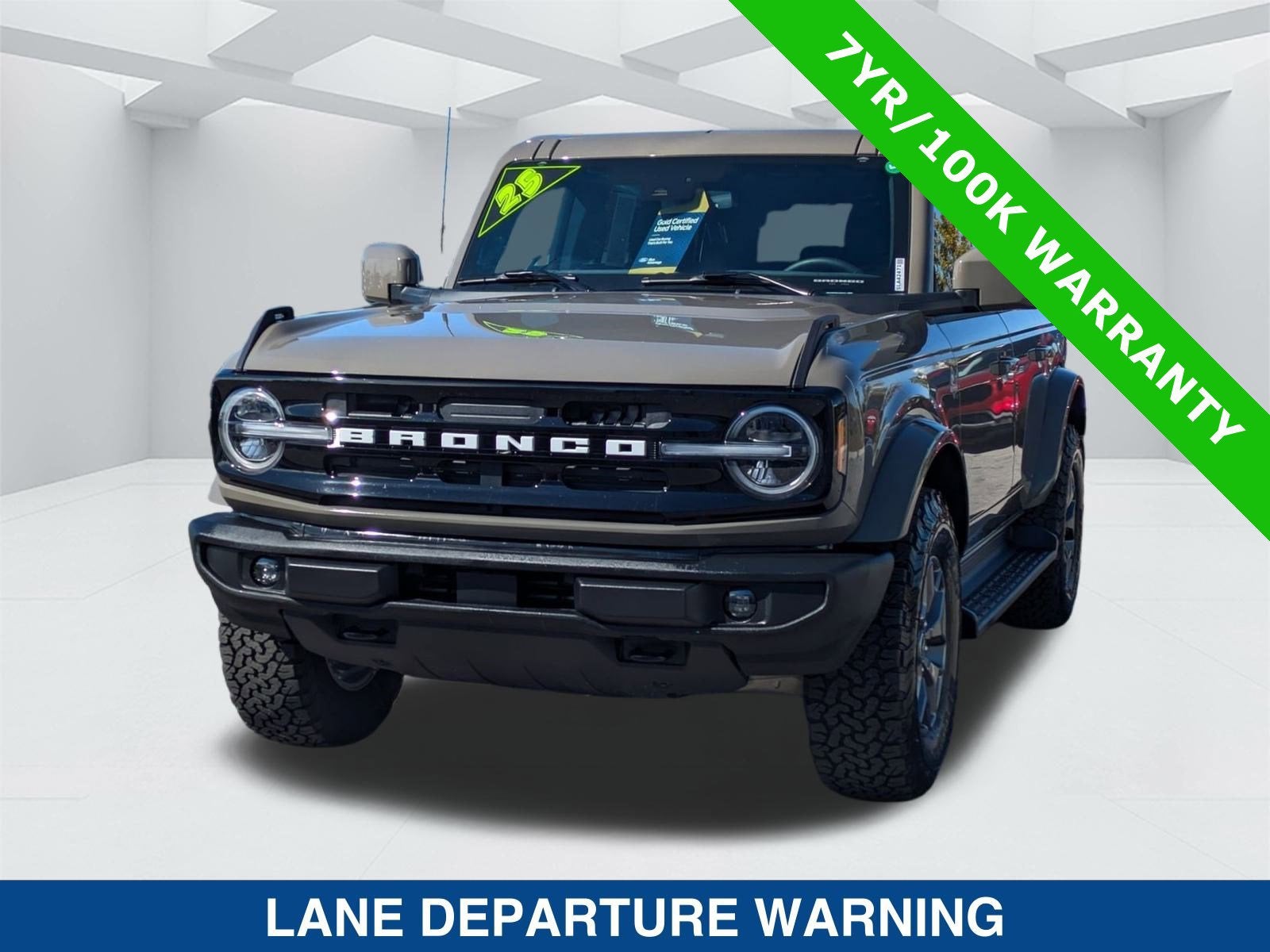 2025 Ford Bronco Outer Banks