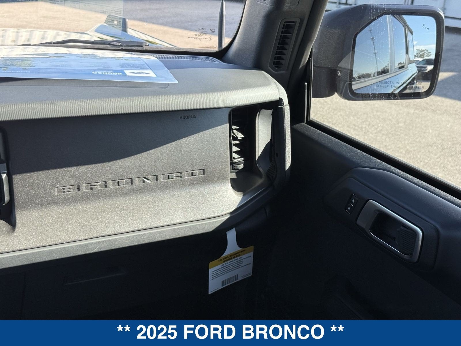 2025 Ford Bronco Badlands