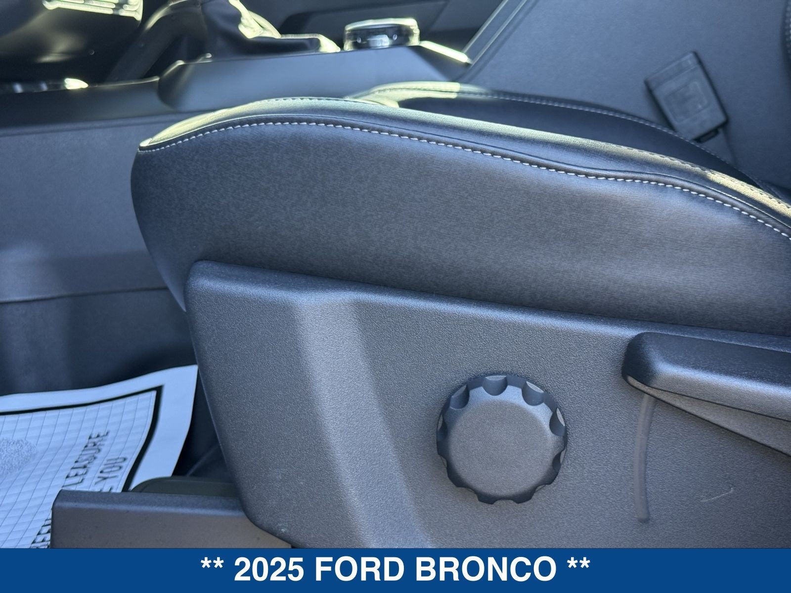 2025 Ford Bronco Badlands