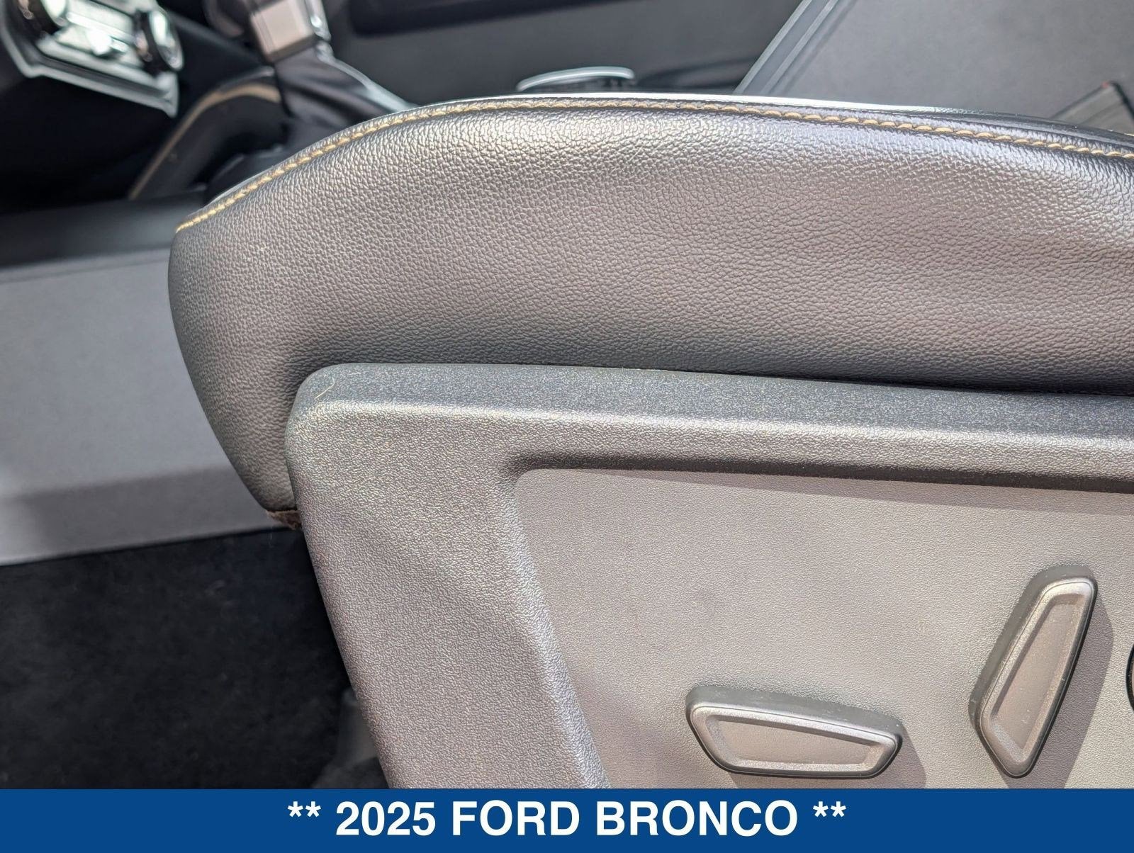 2025 Ford Bronco Badlands