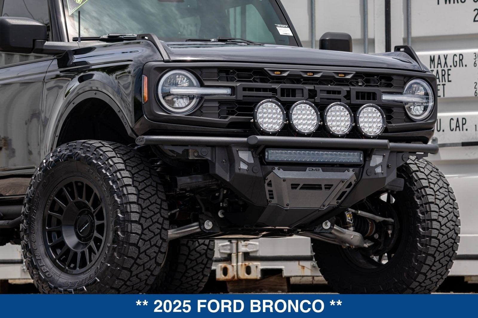 2025 Ford Bronco Badlands