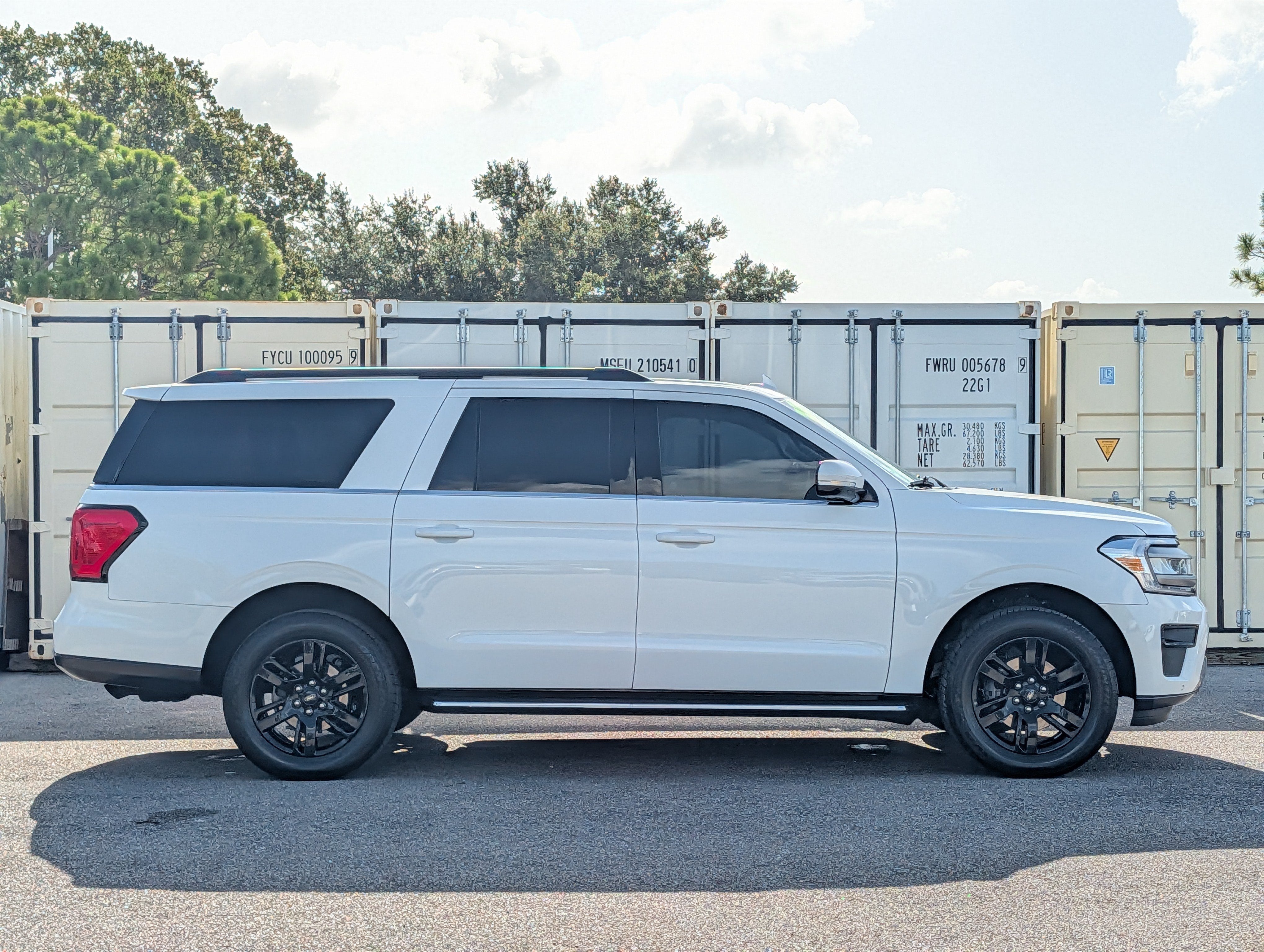 2023 Ford Expedition MAX XLT
