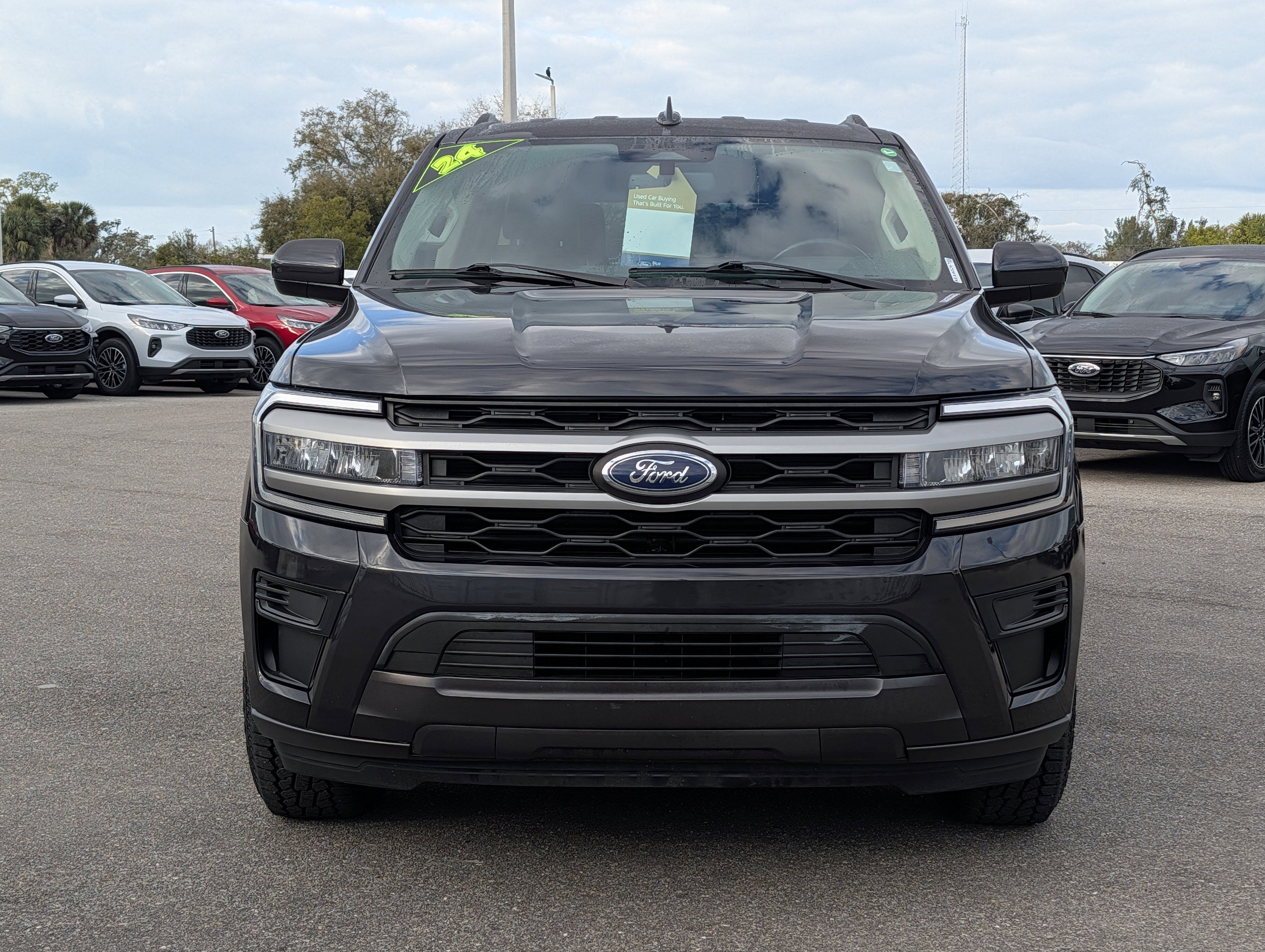 2024 Ford Expedition MAX XLT