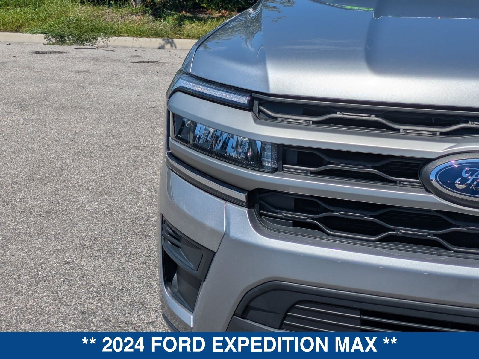 2024 Ford Expedition MAX XLT