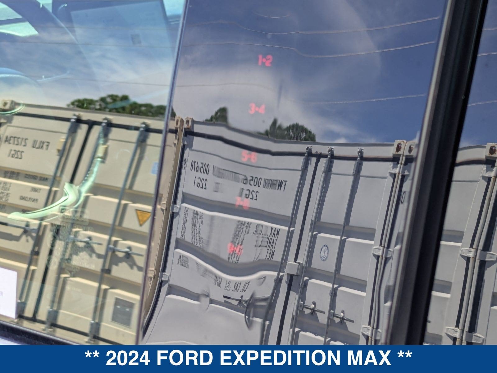 2024 Ford Expedition MAX XLT