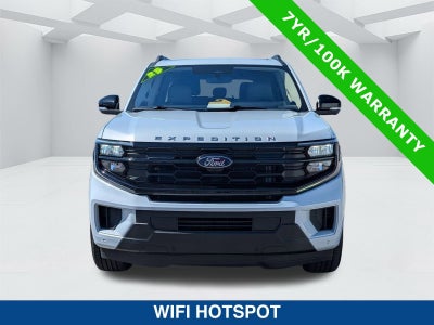 2025 Ford Expedition MAX Active