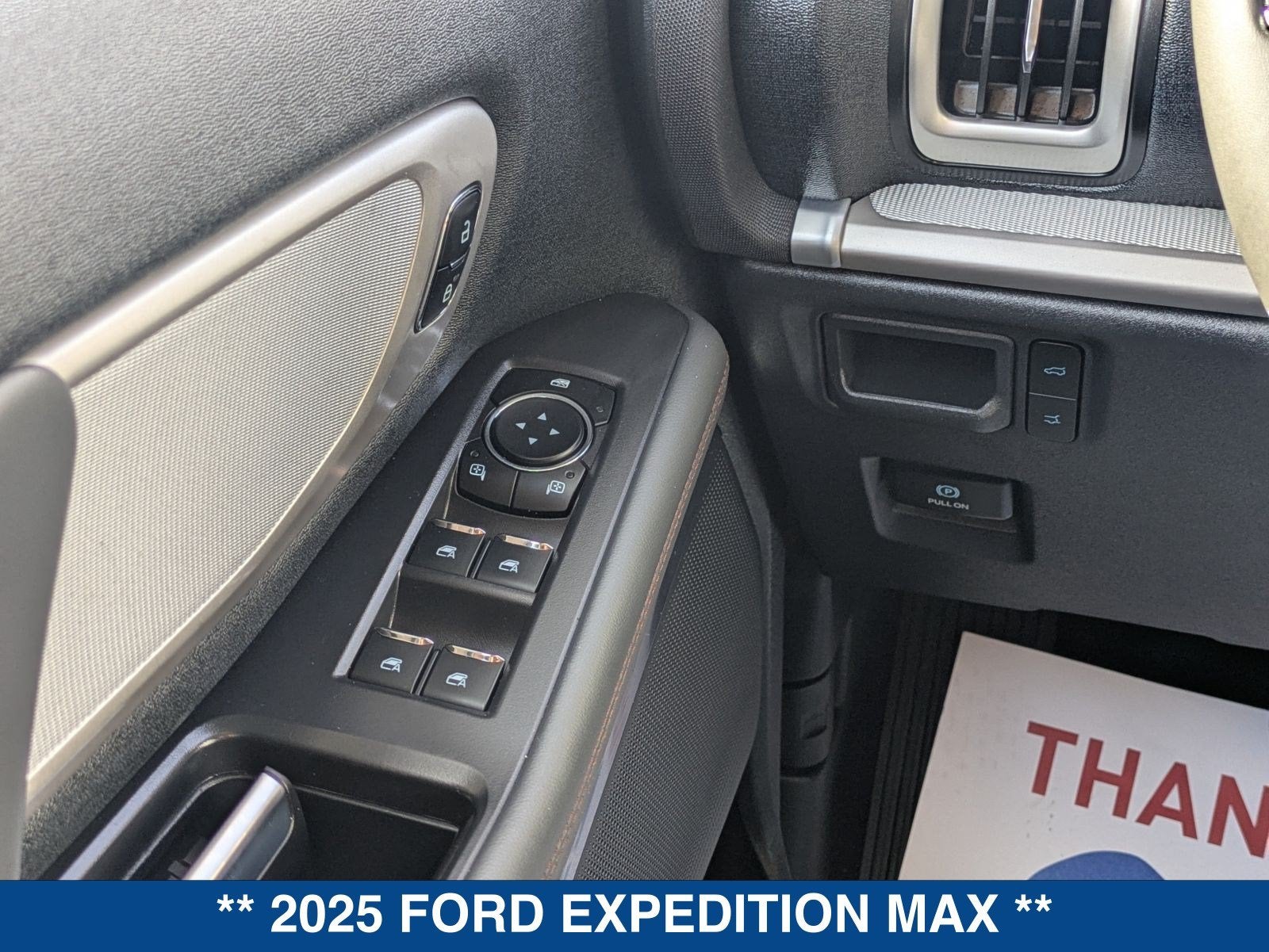 2025 Ford Expedition MAX Active