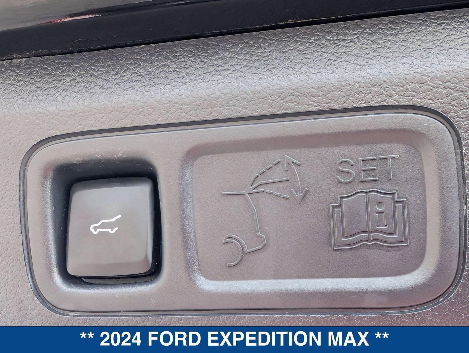 2024 Ford Expedition MAX XLT