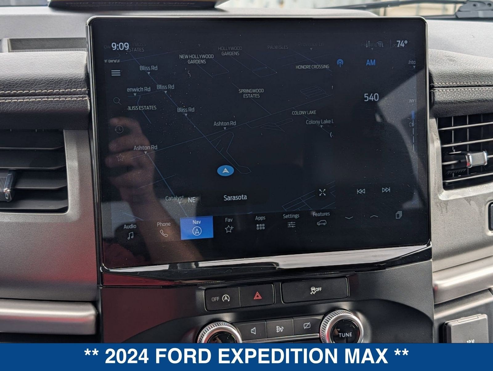 2024 Ford Expedition MAX XLT