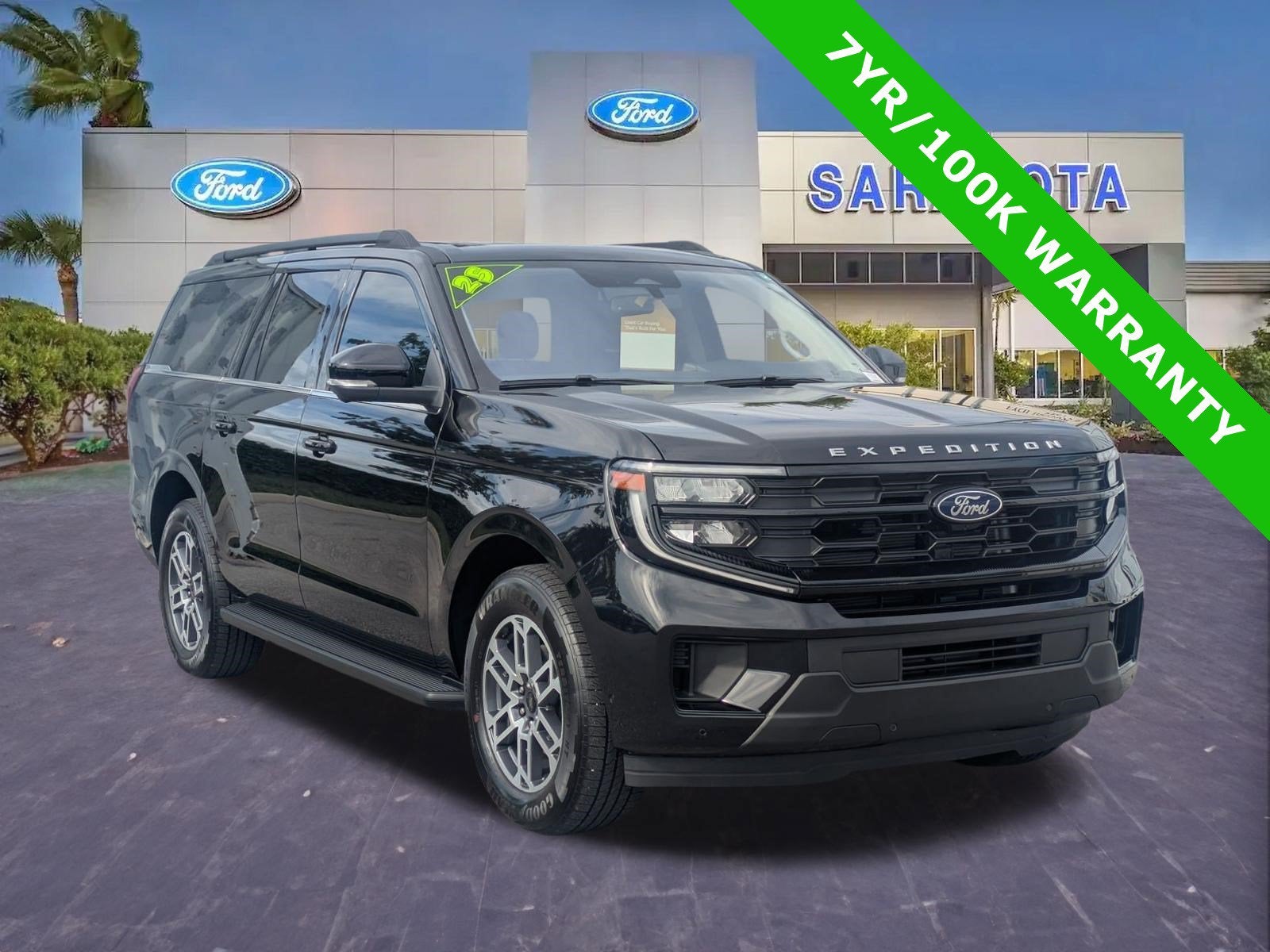 2025 Ford Expedition MAX Active