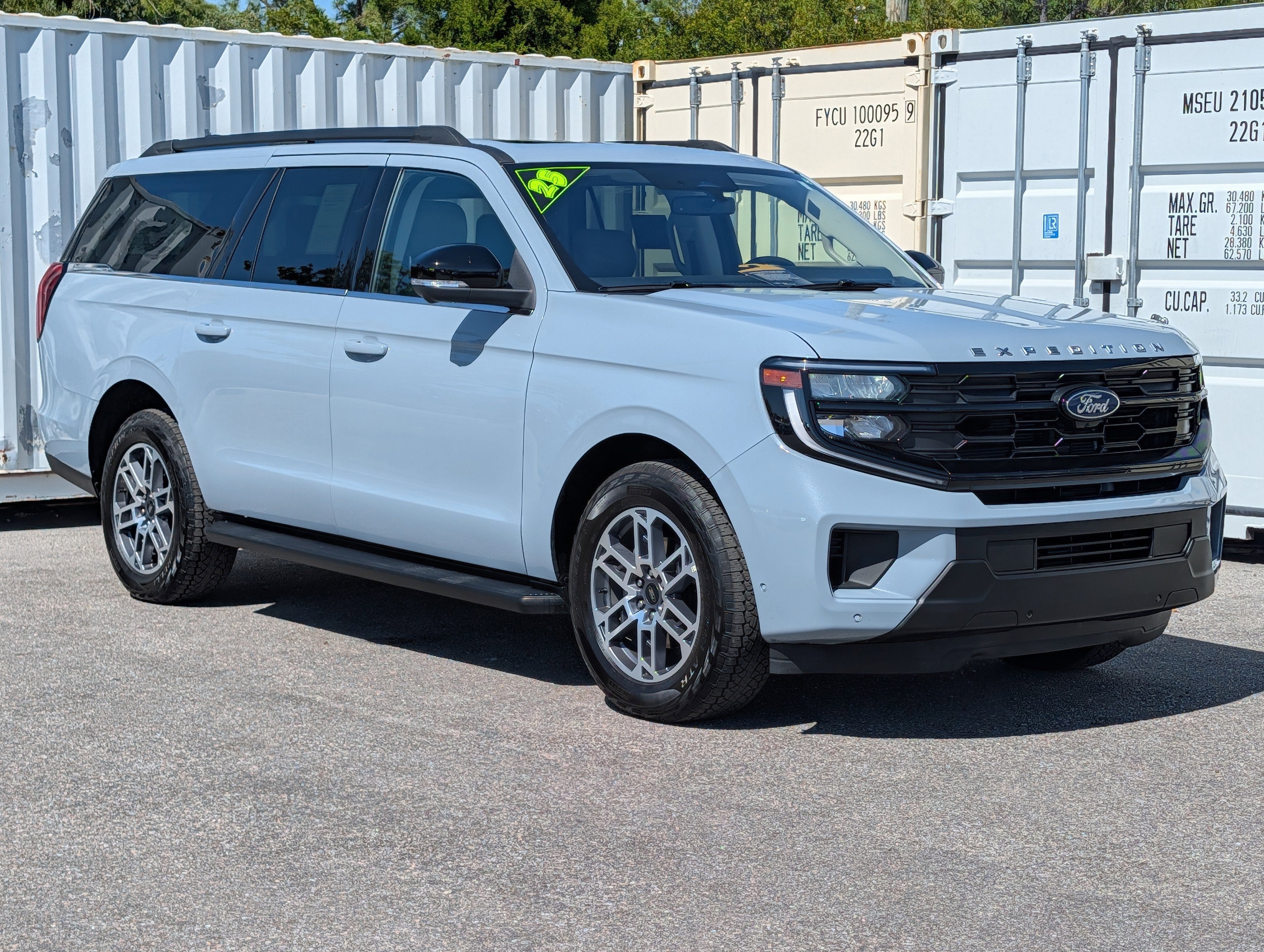 2025 Ford Expedition MAX Active