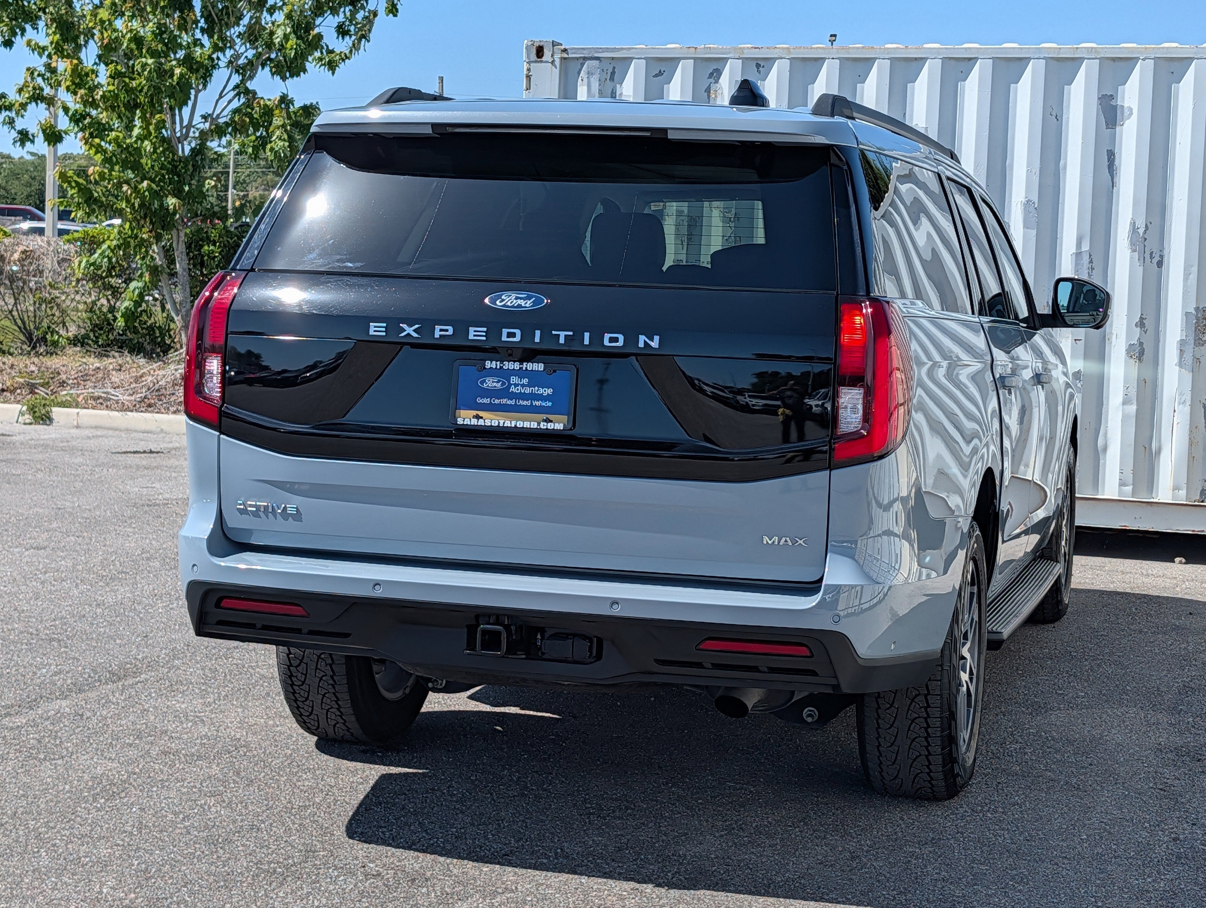 2025 Ford Expedition MAX Active