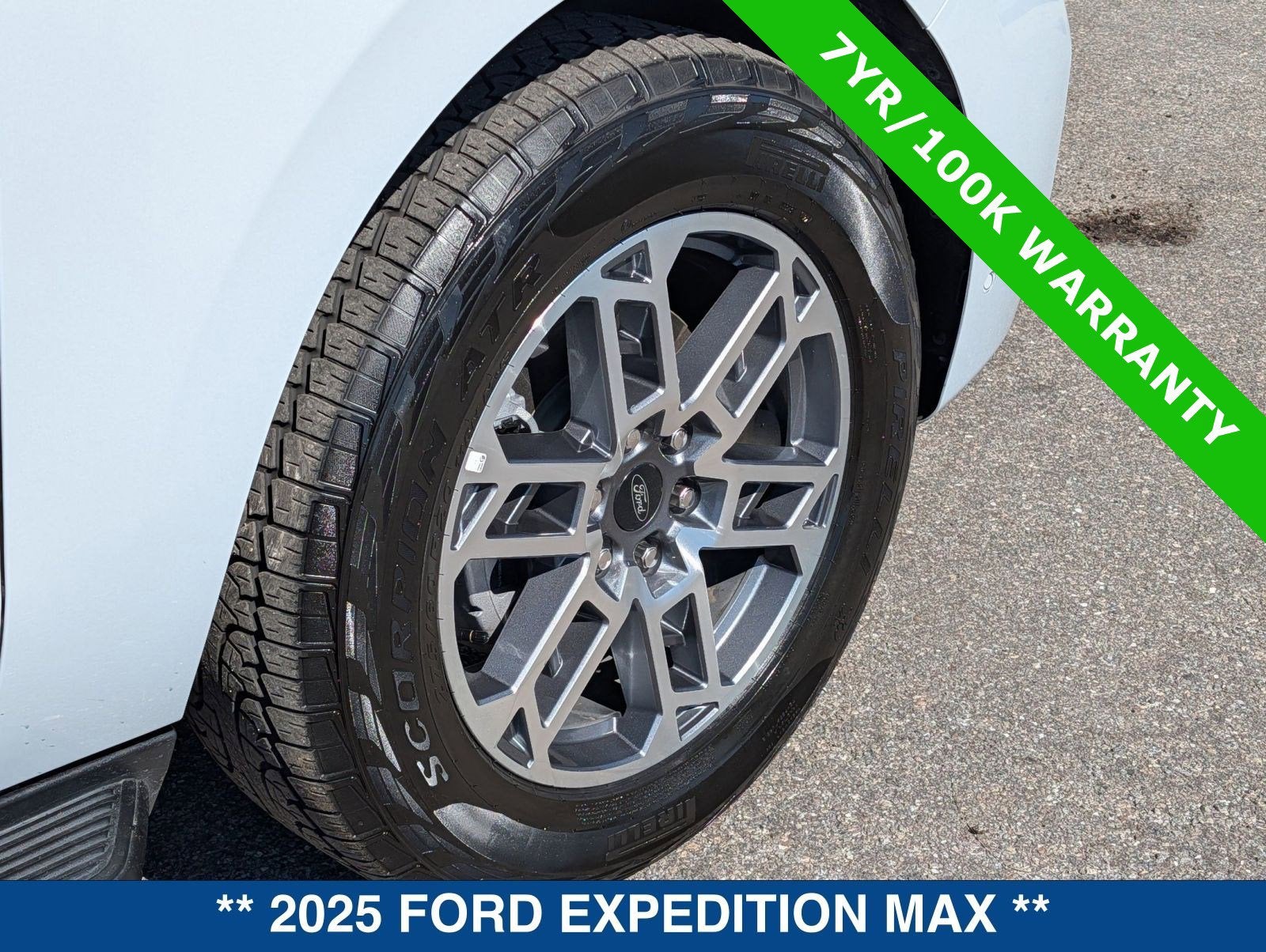 2025 Ford Expedition MAX Active