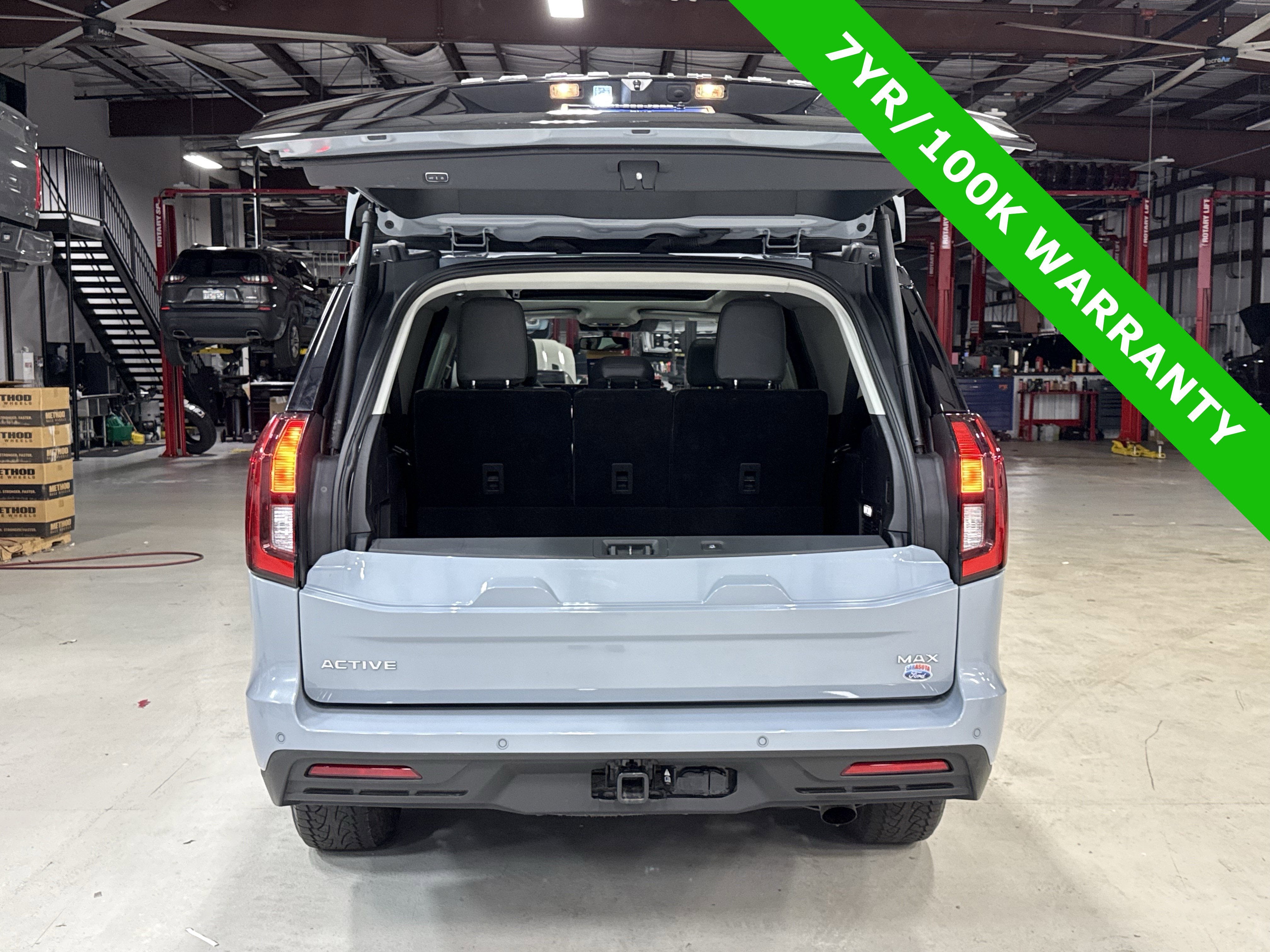 2025 Ford Expedition MAX Active