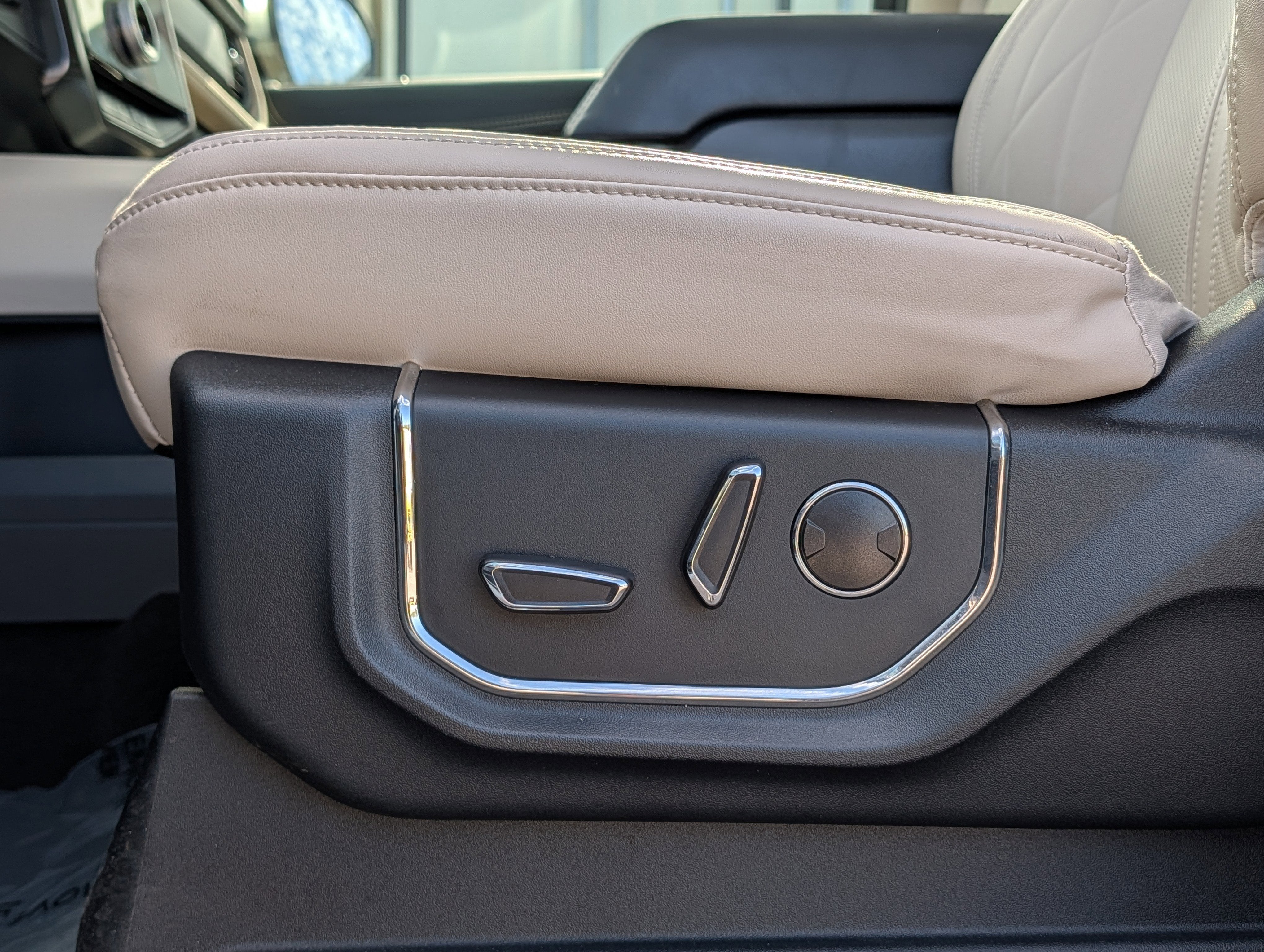 2023 Ford Expedition MAX Platinum