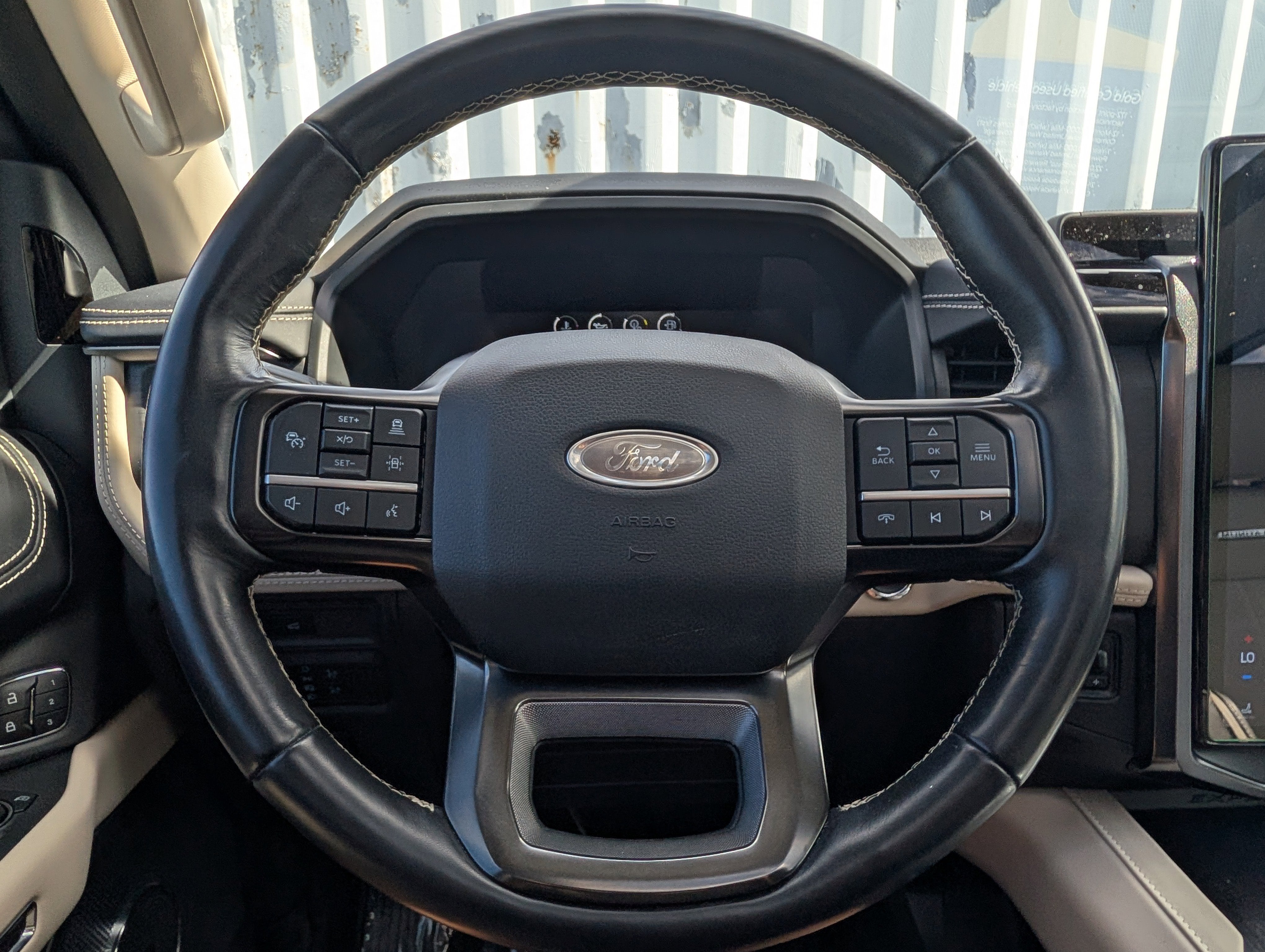 2023 Ford Expedition MAX Platinum