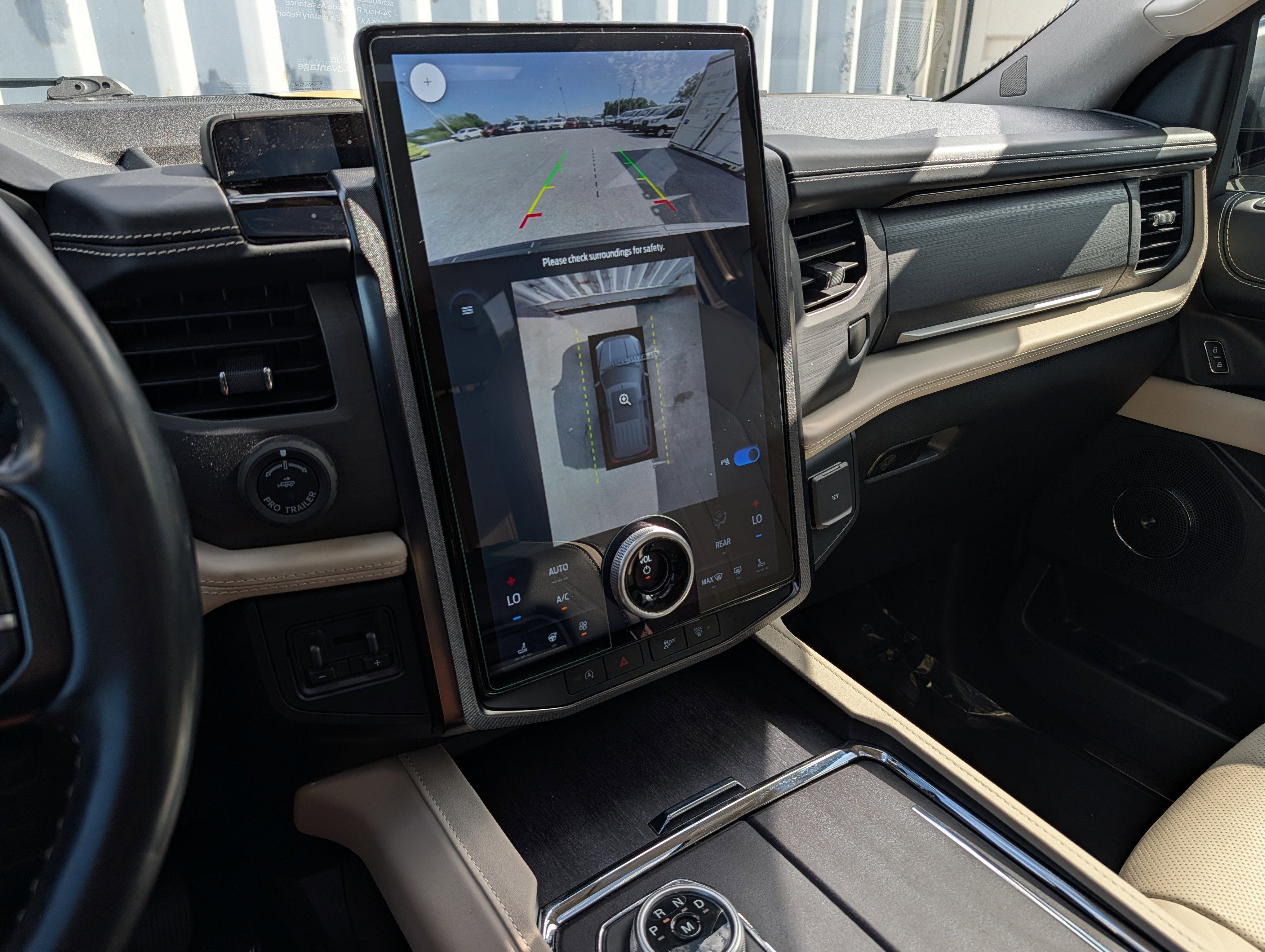 2023 Ford Expedition MAX Platinum