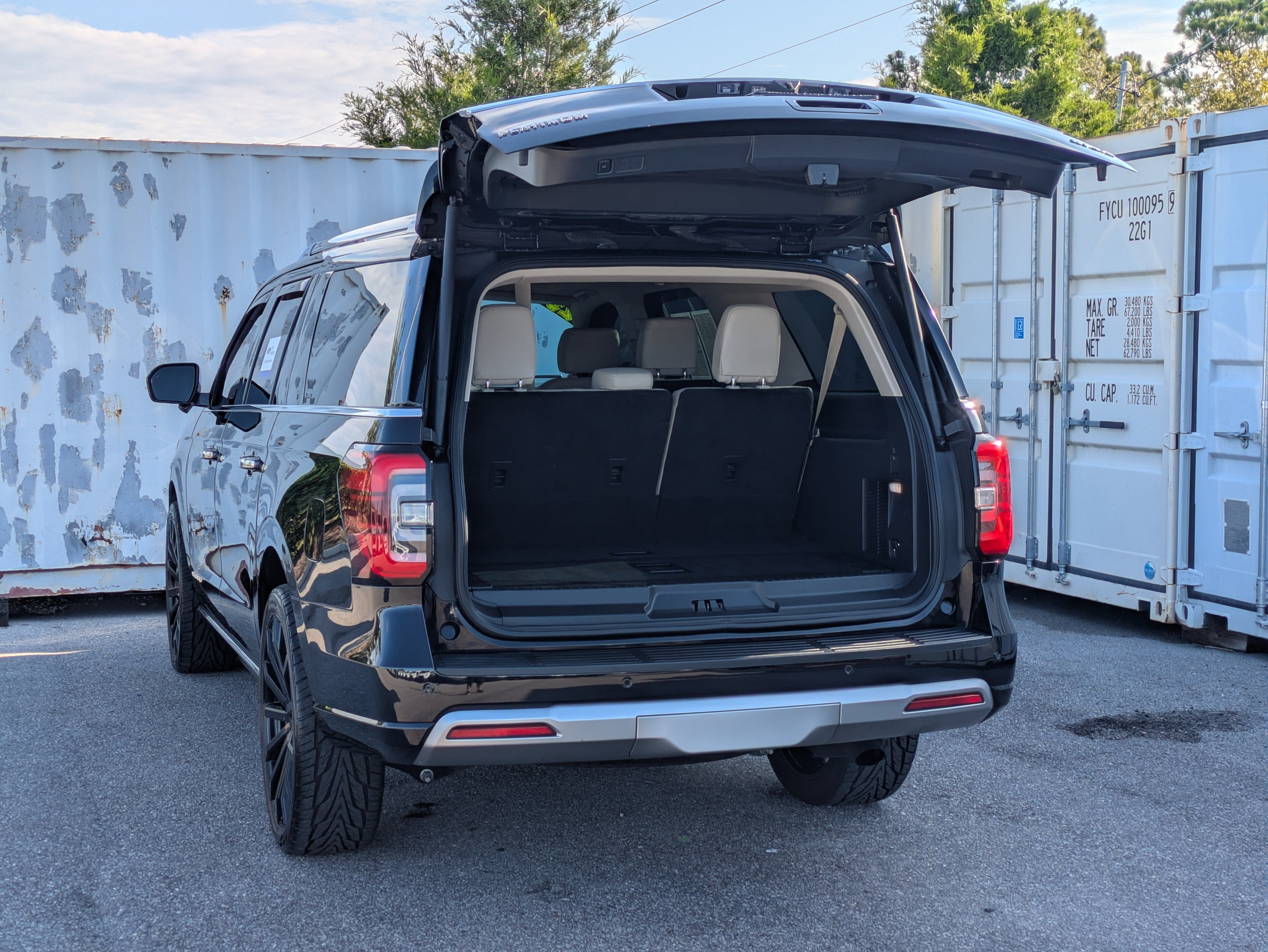 2023 Ford Expedition MAX Platinum