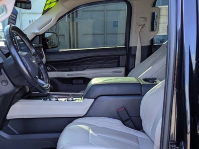 2023 Ford Expedition MAX Platinum