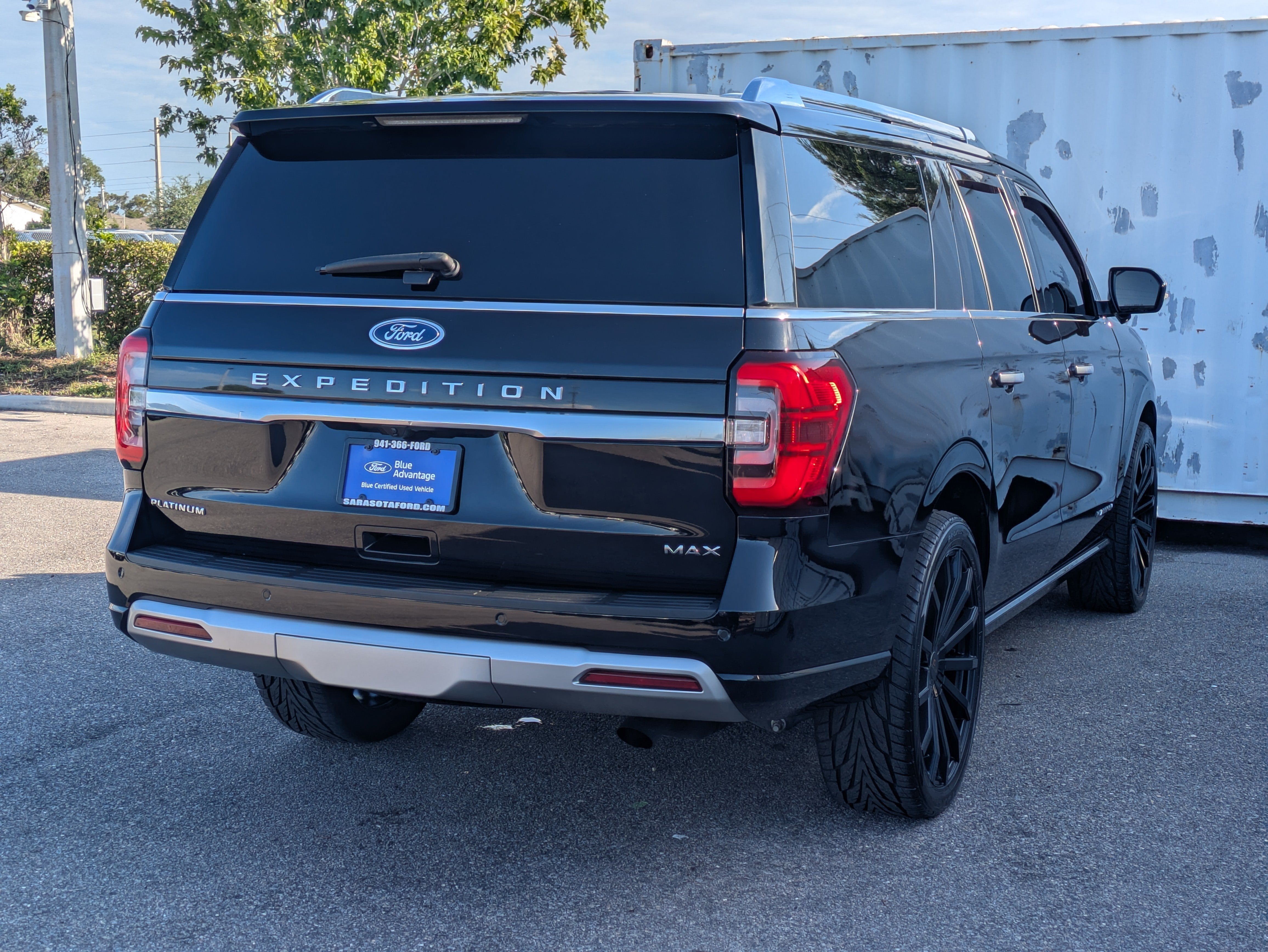 2023 Ford Expedition MAX Platinum