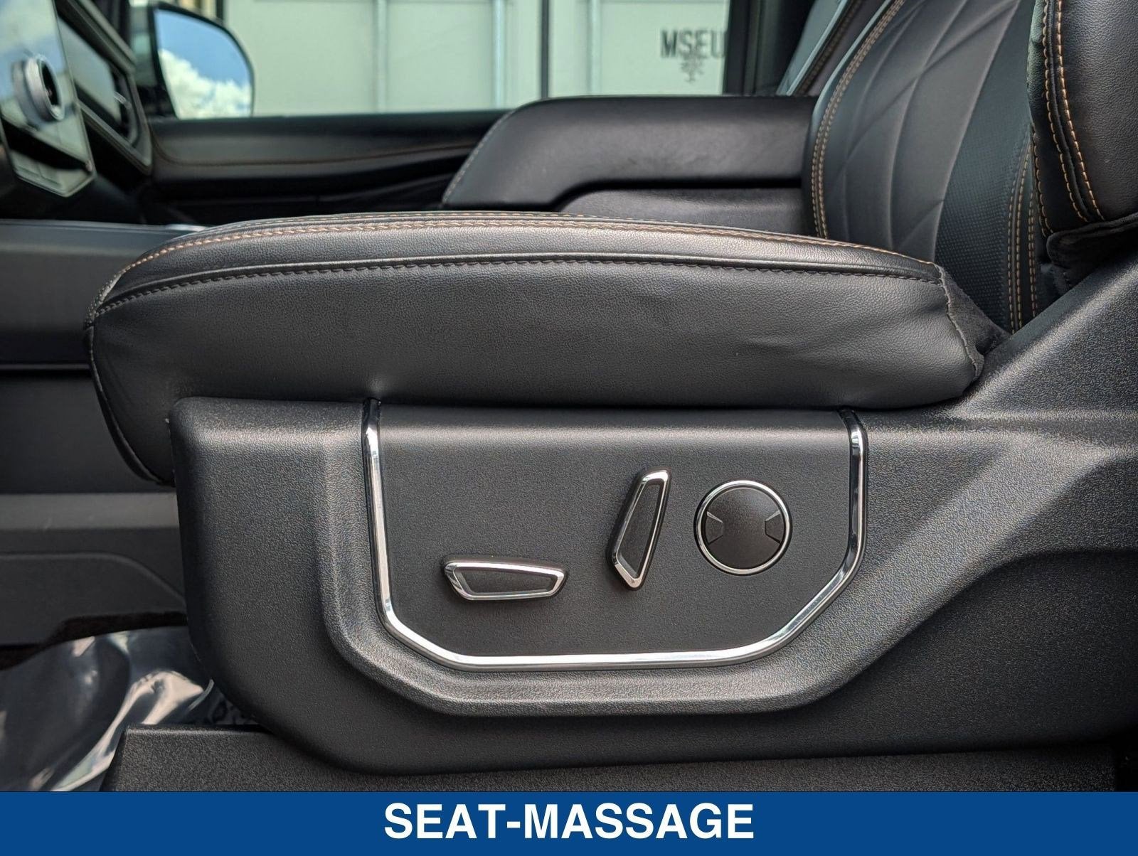 2022 Ford Expedition MAX Platinum