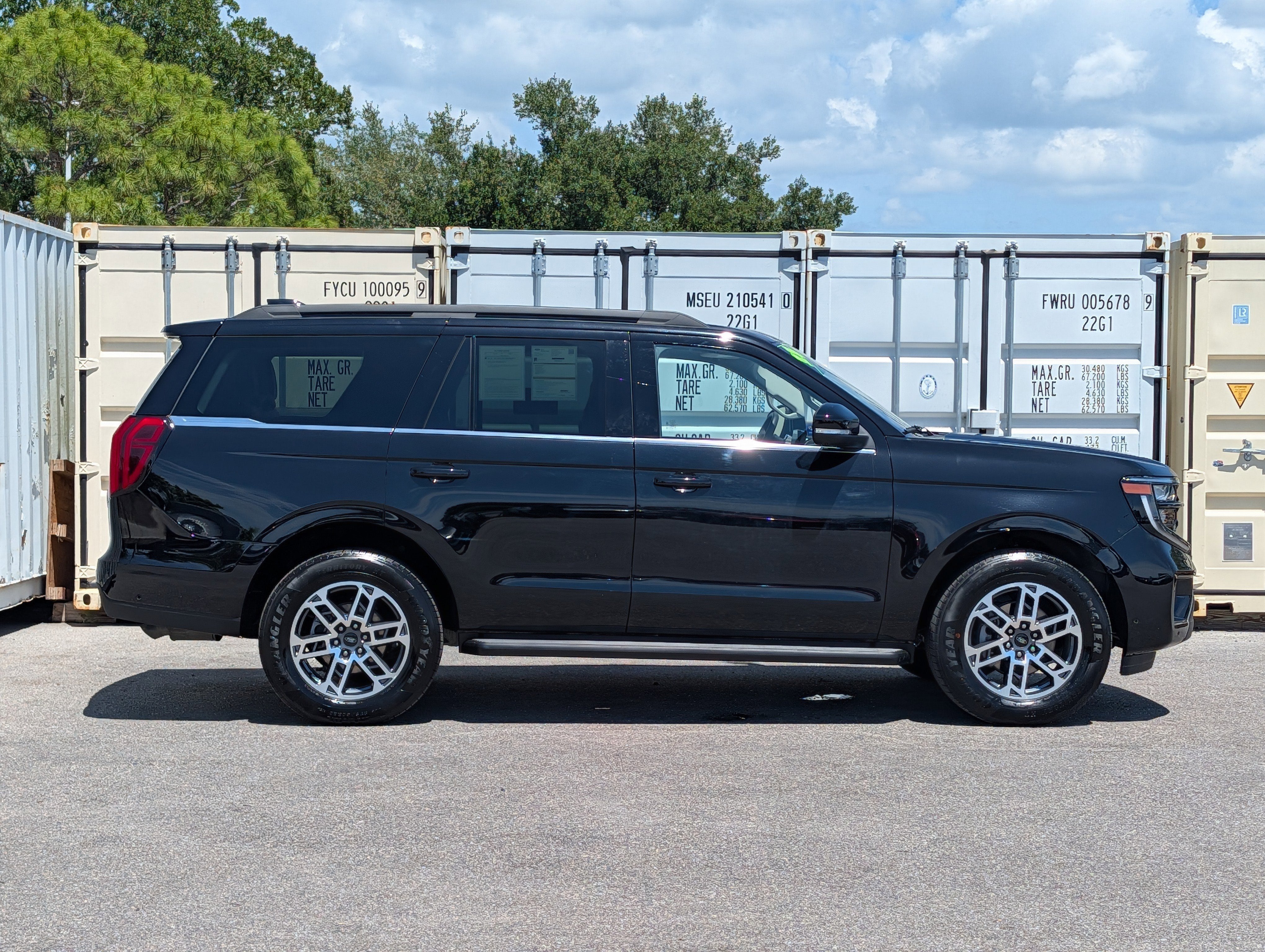 2025 Ford Expedition Active