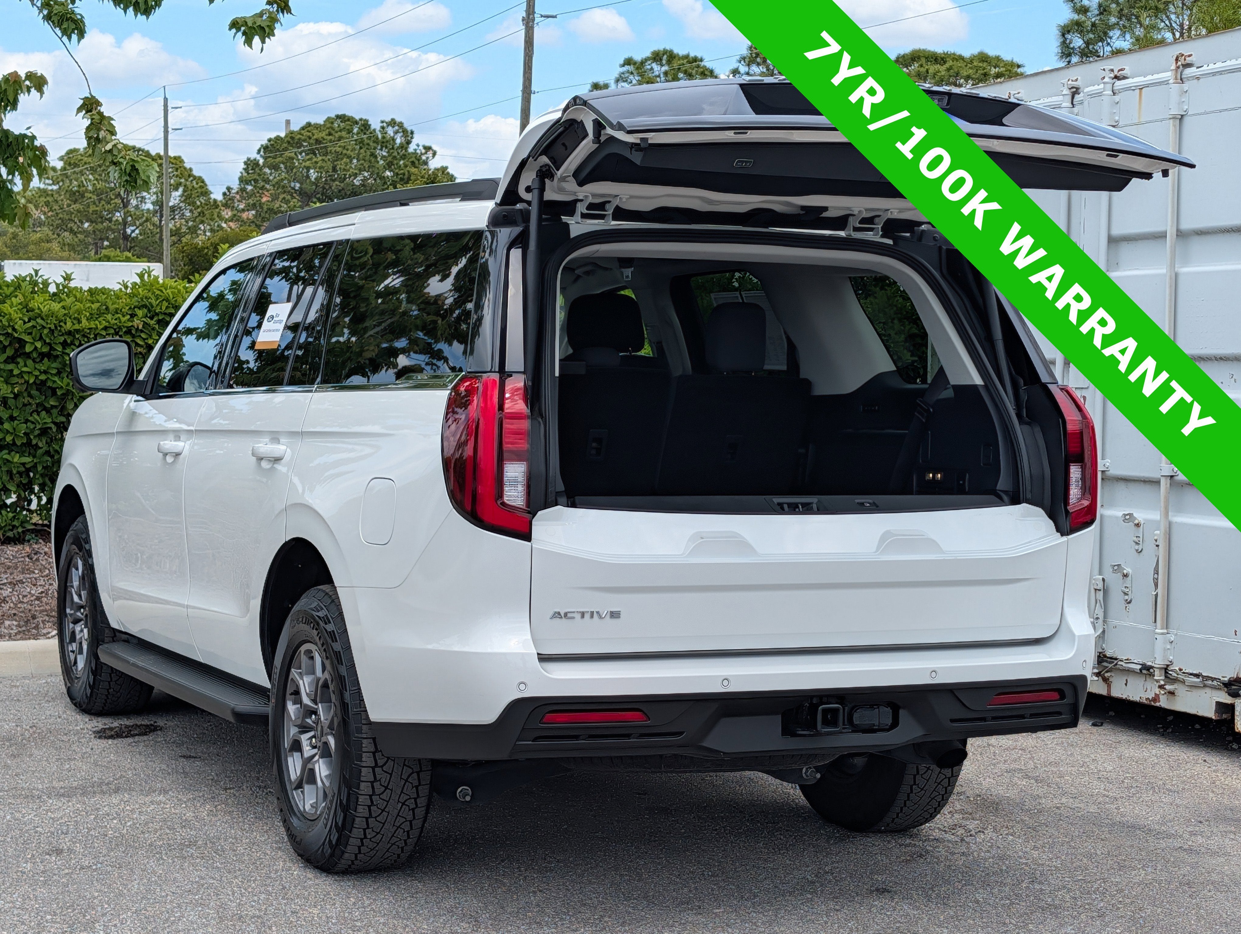 2025 Ford Expedition Active