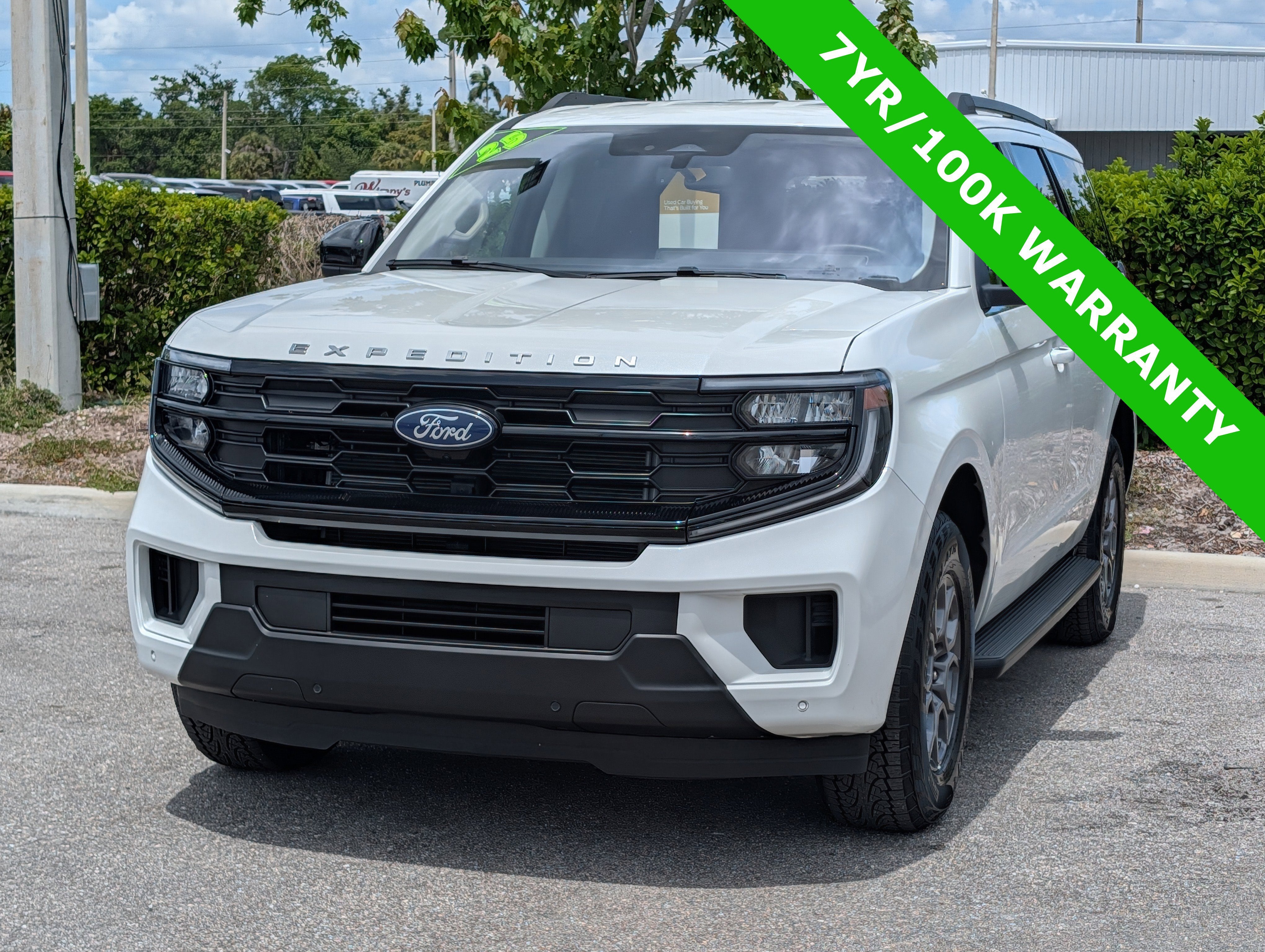 2025 Ford Expedition Active