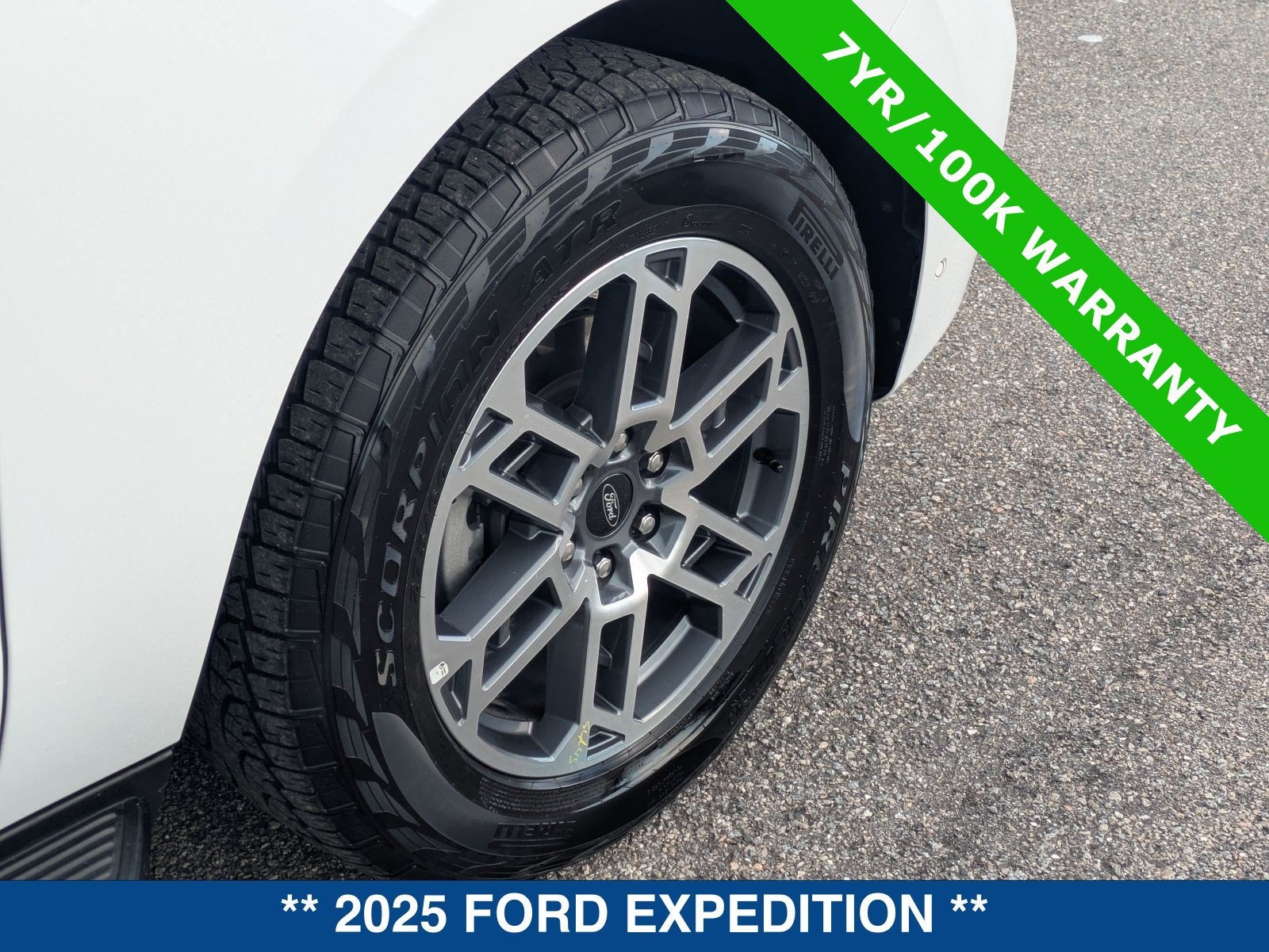 2025 Ford Expedition Active