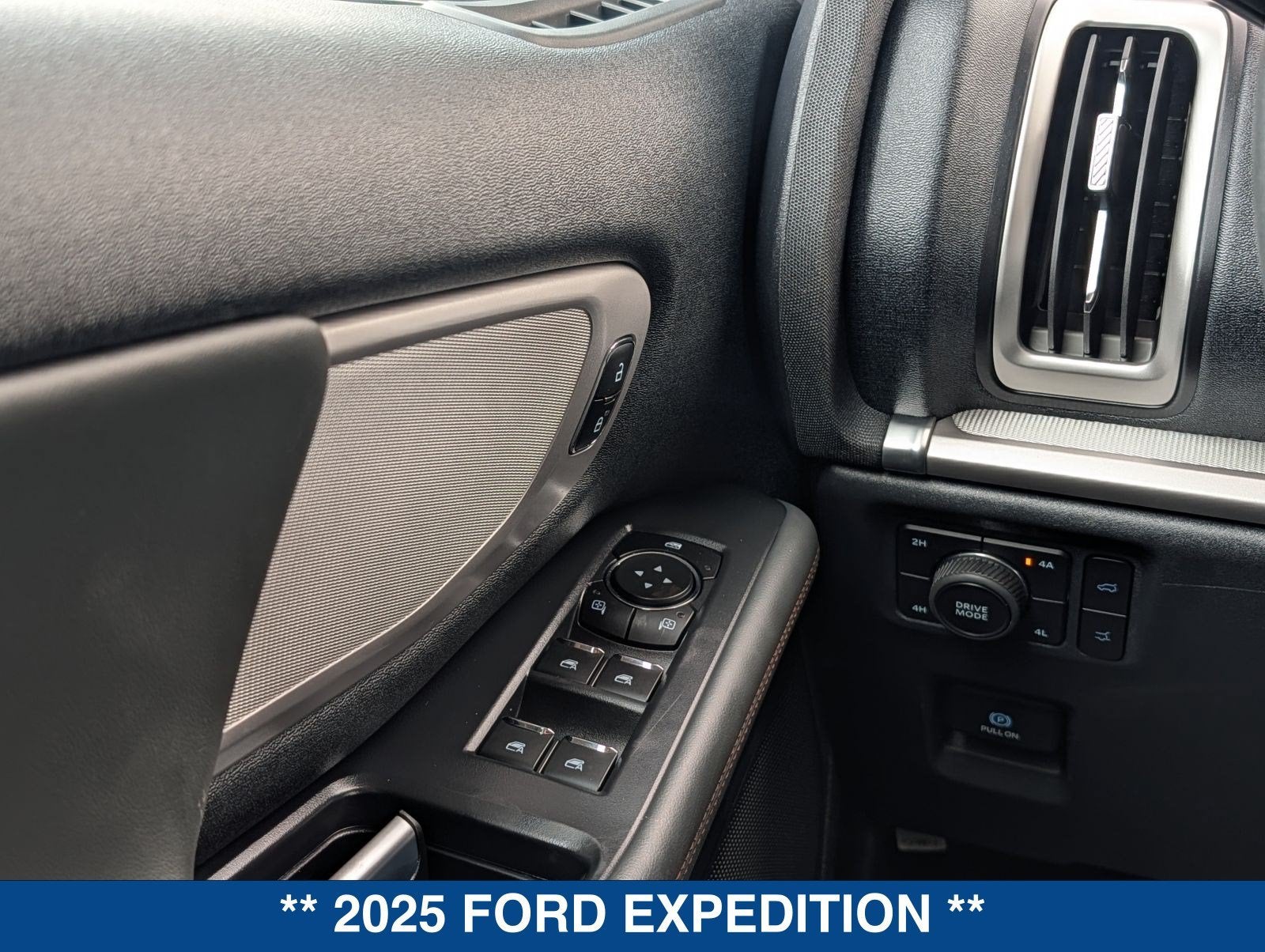 2025 Ford Expedition Active